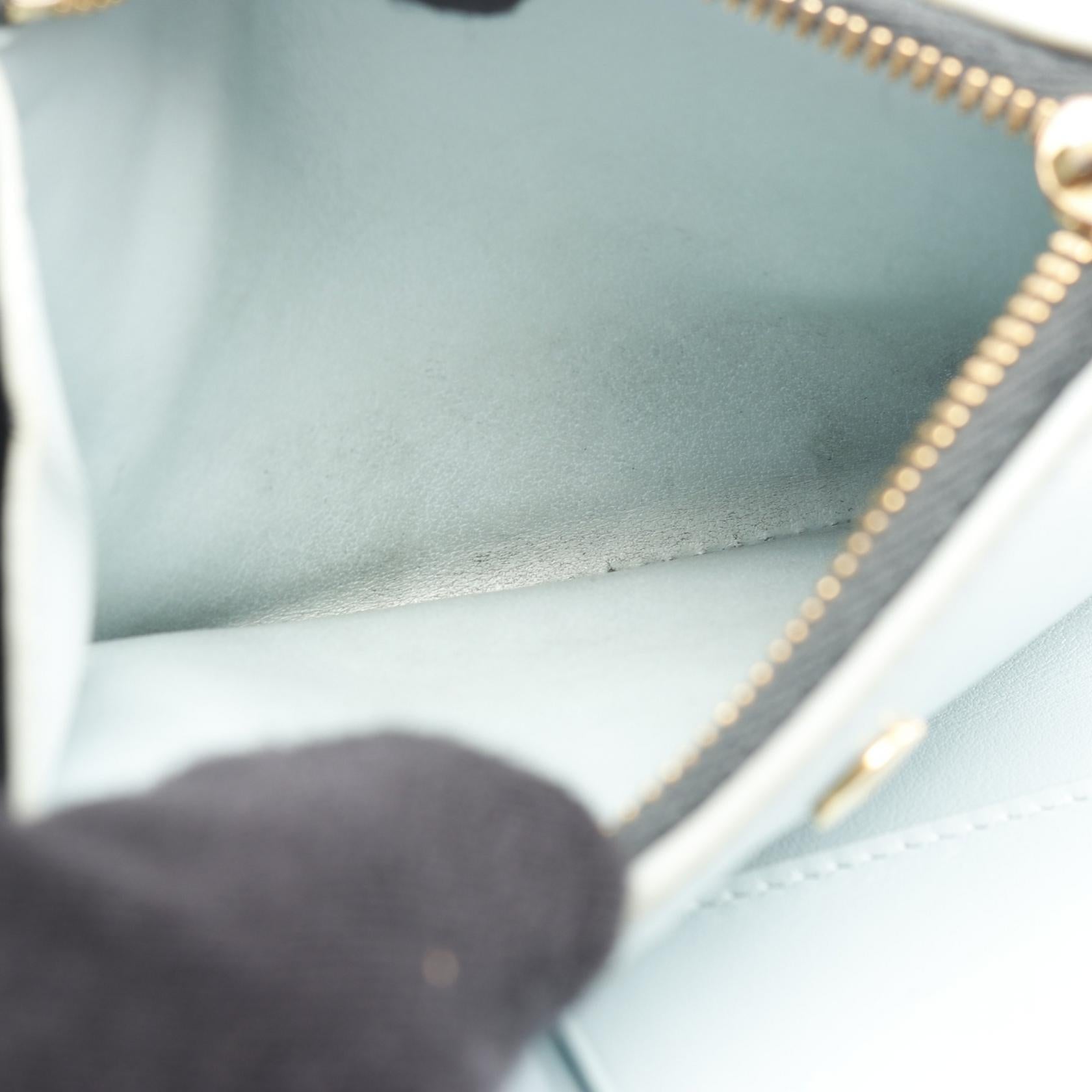 ボッテガ・ヴェネタ カセット レザー 財布