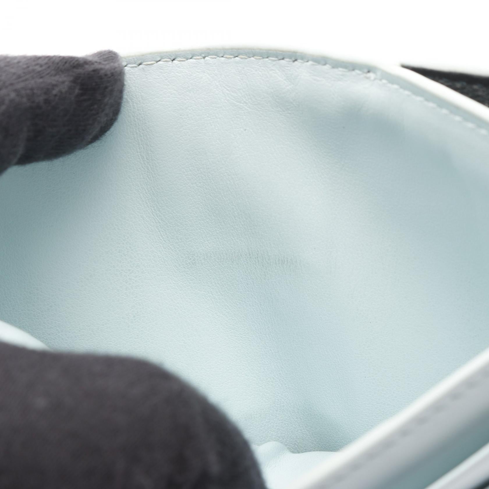 ボッテガ・ヴェネタ カセット レザー 財布