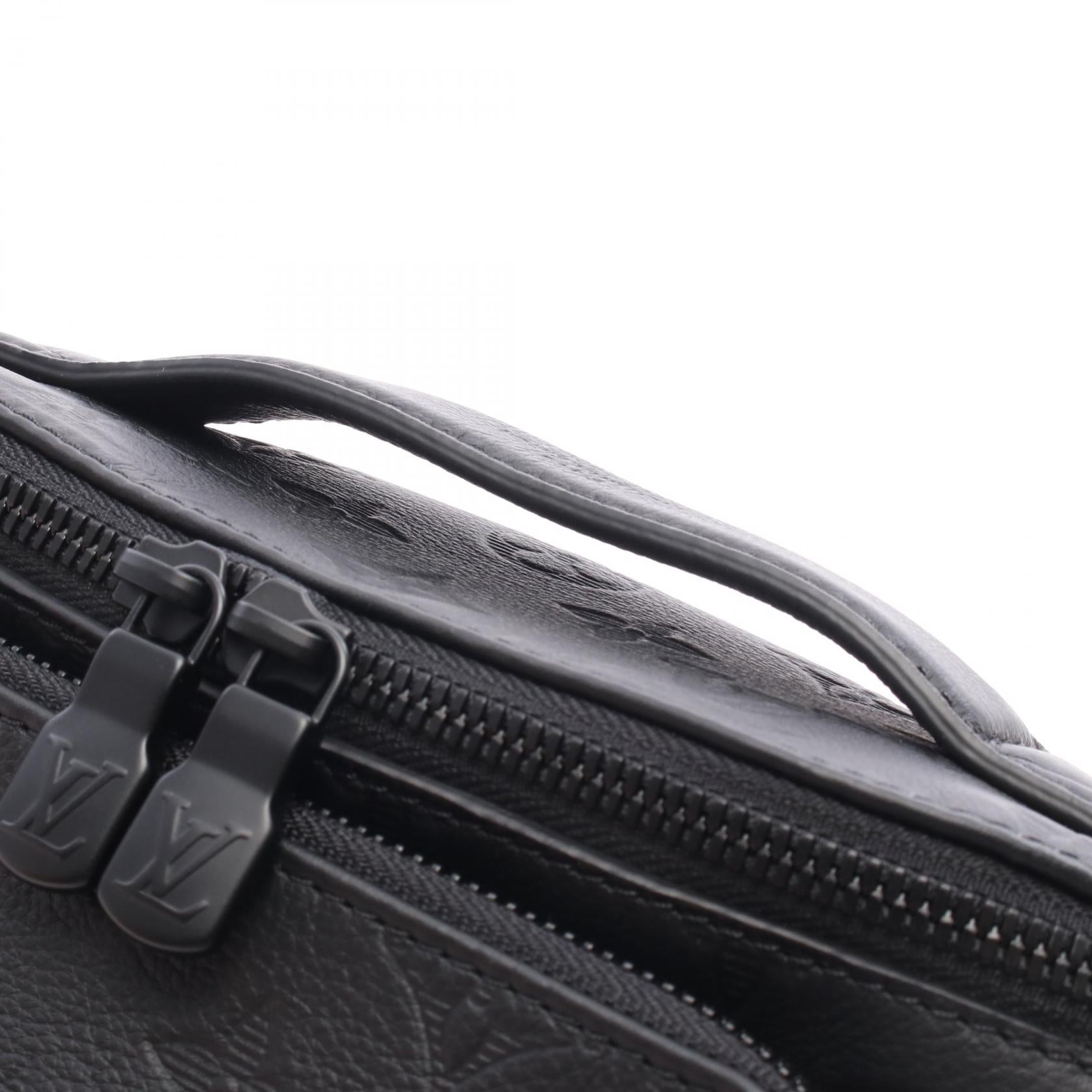 ルイ・ヴィトン ラッシュ モノグラム シャドウ ウエストバッグ