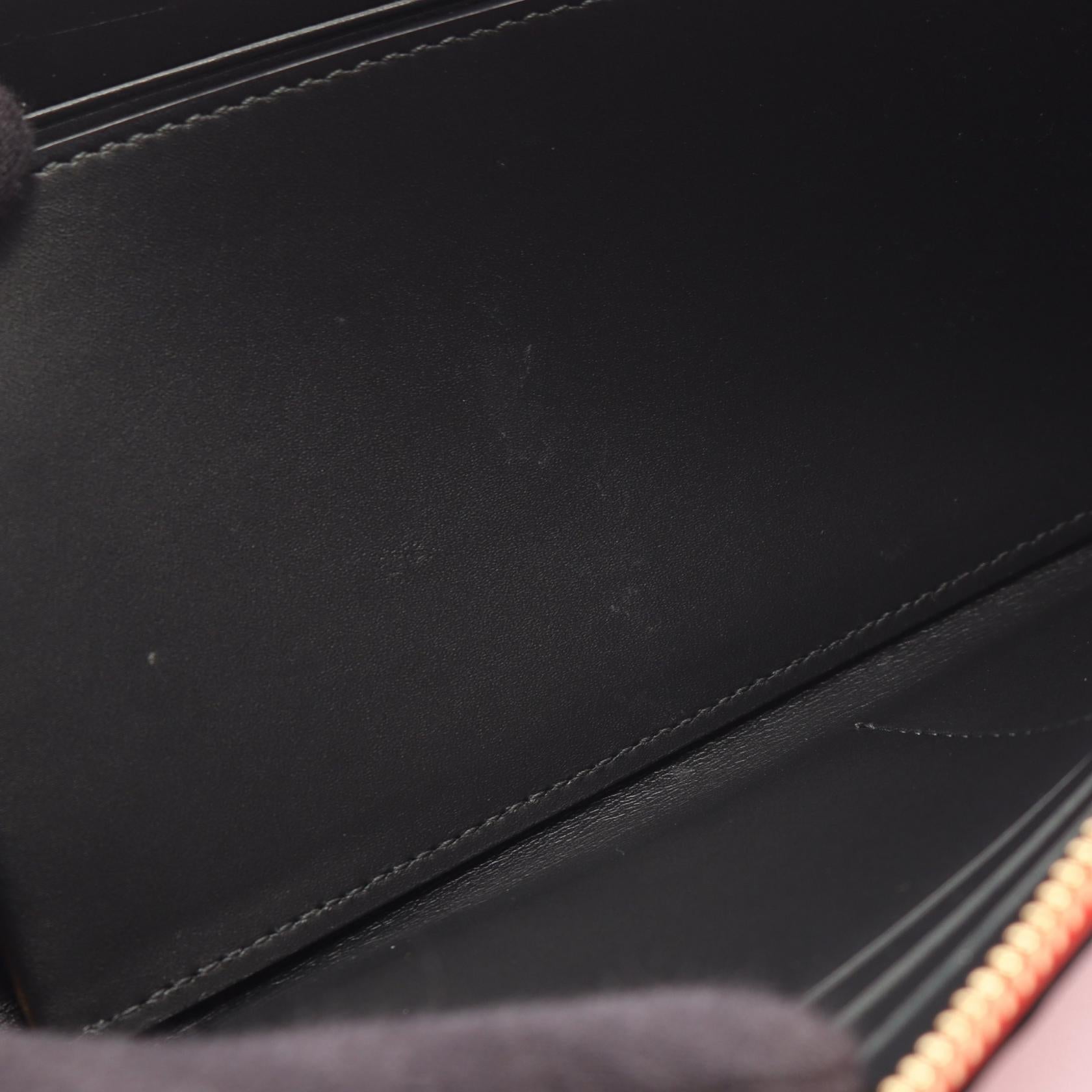 ロエベ アナグラム レザー長財布