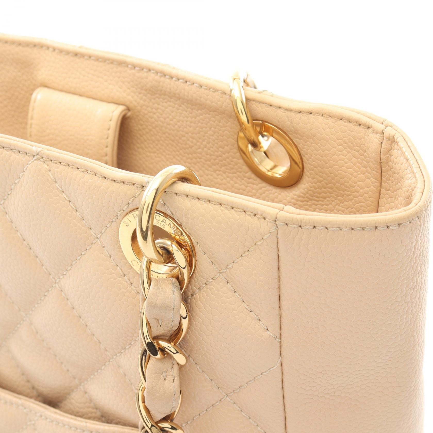 シャネル マトラッセ グレインドカーフスキン トートバッグ