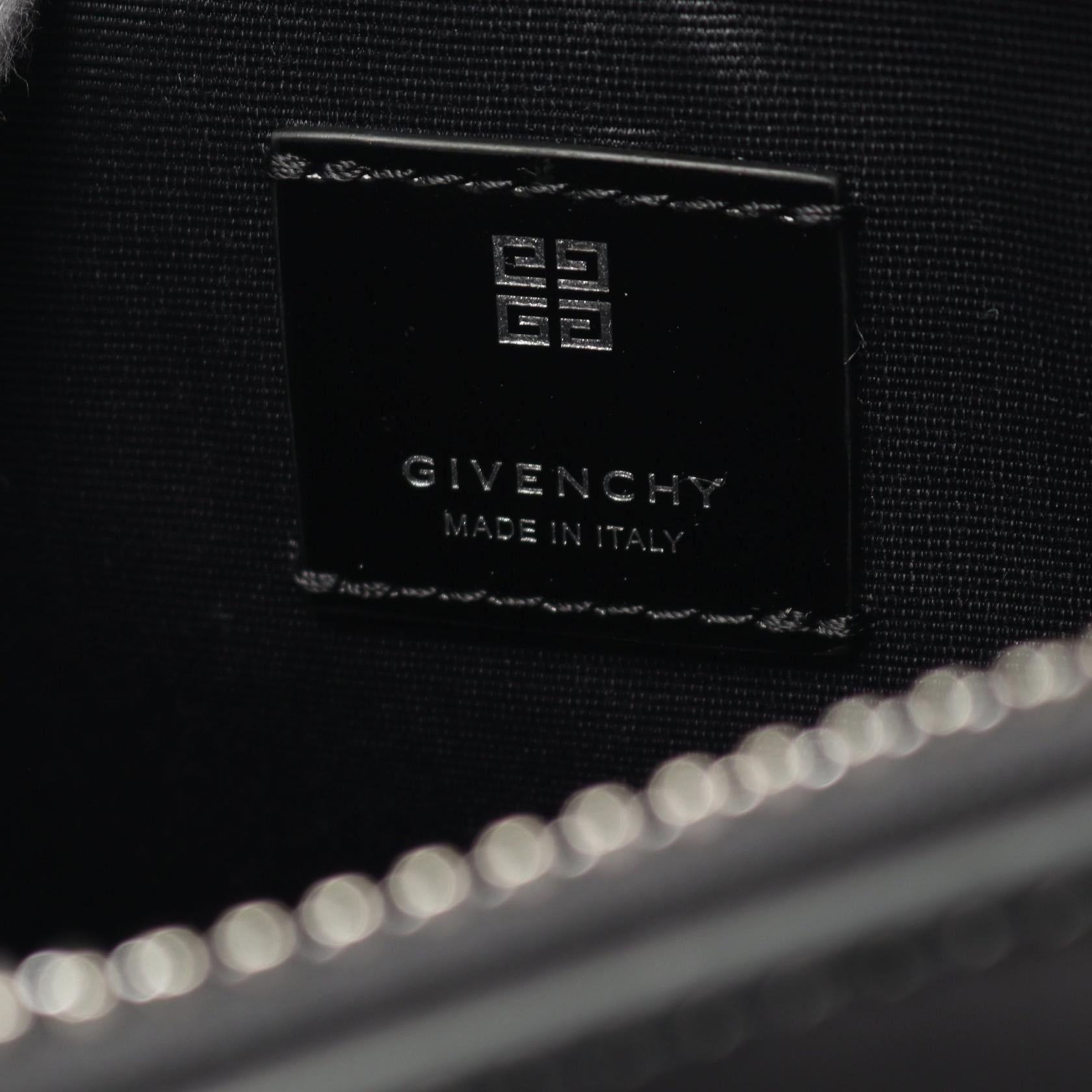 ジバンシィ アンティゴナ U レザー 2WAY バッグ