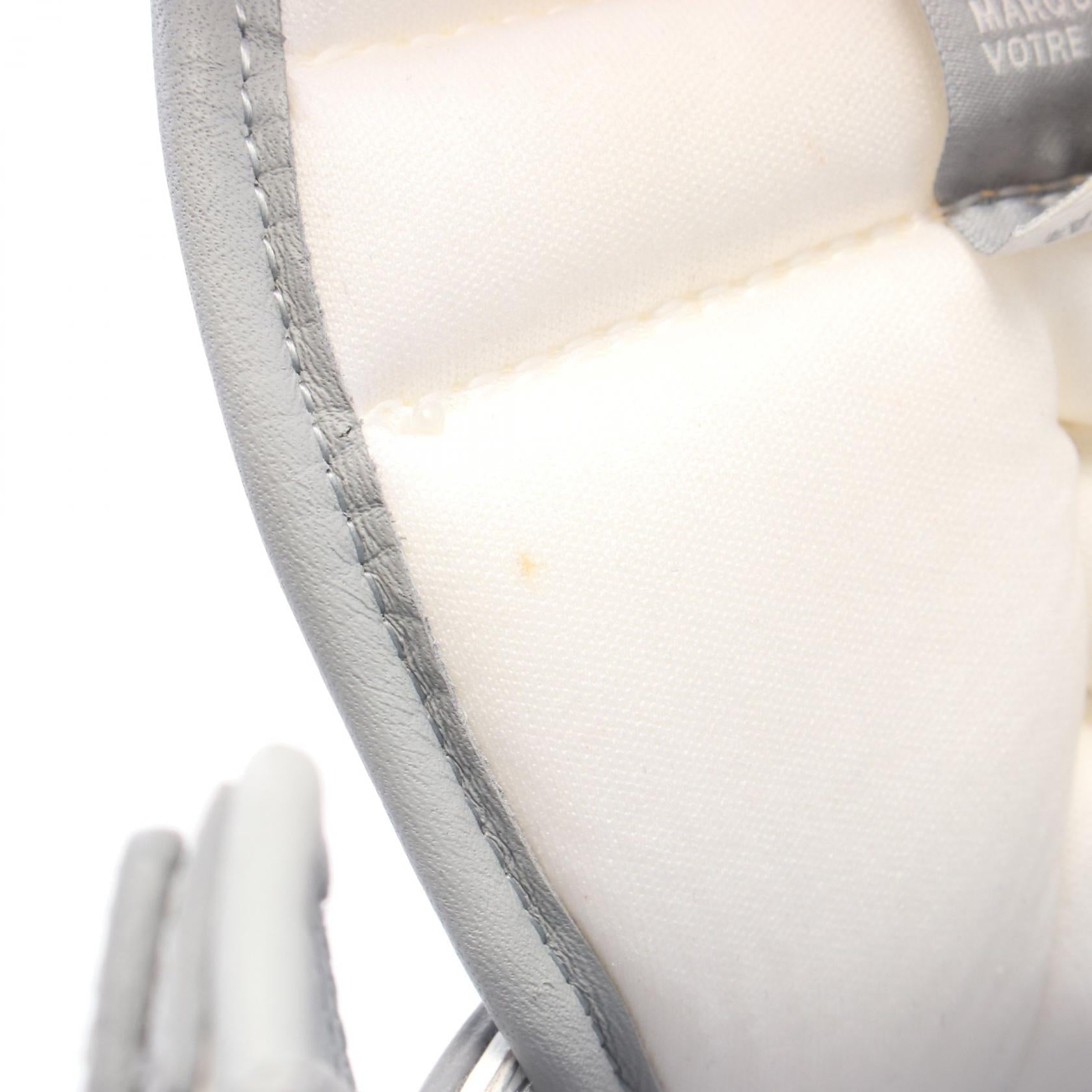 ディオール Air Jordan 1 High スニーカー