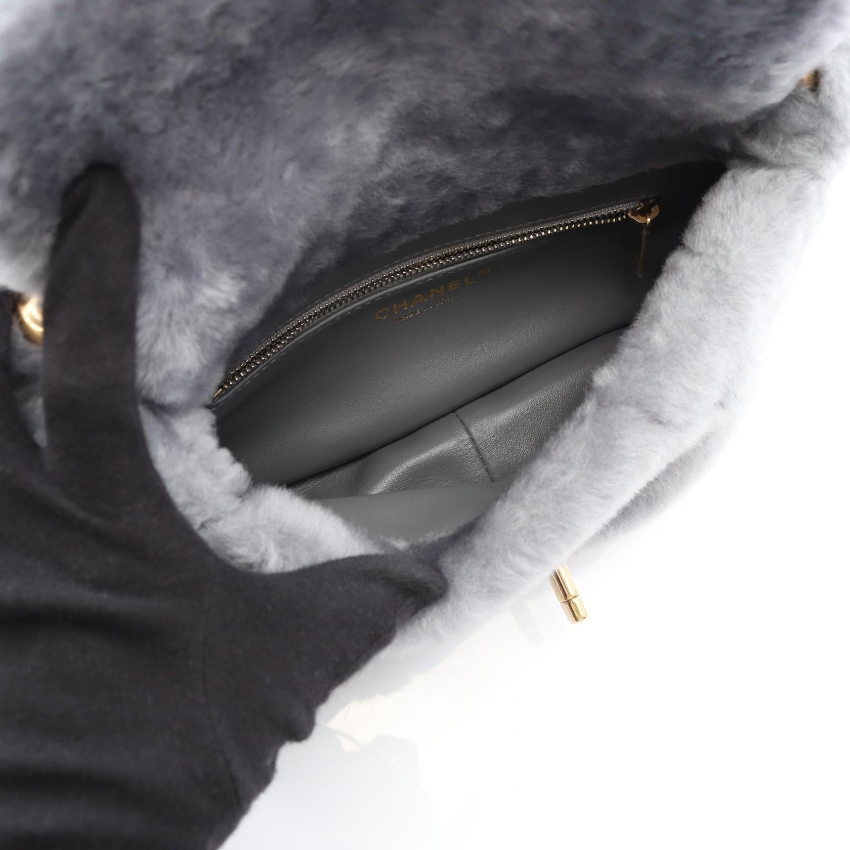 シャネル マトラッセ シアリング ショルダー バッグ