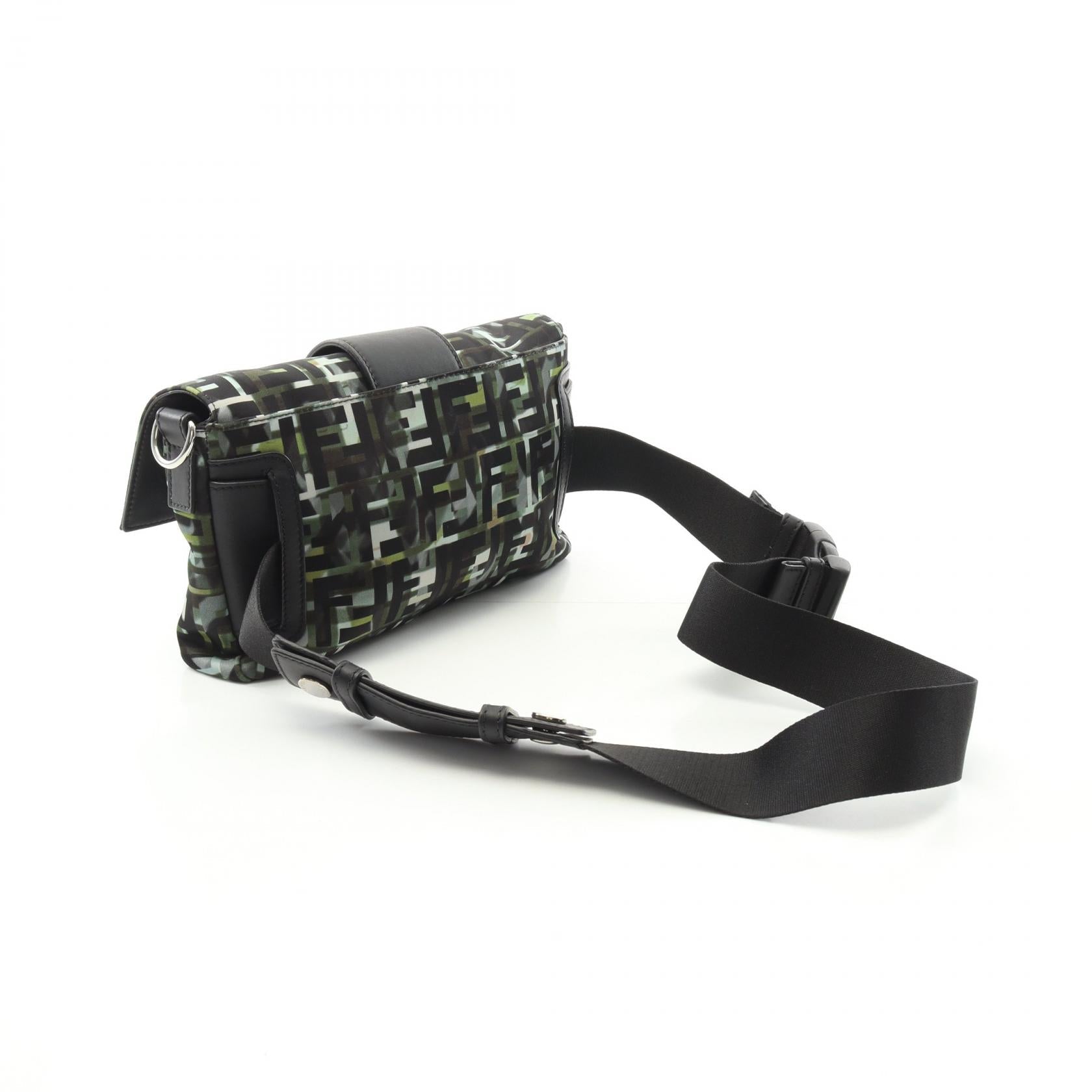 フェンディ マンマ バゲット ウエストバッグ