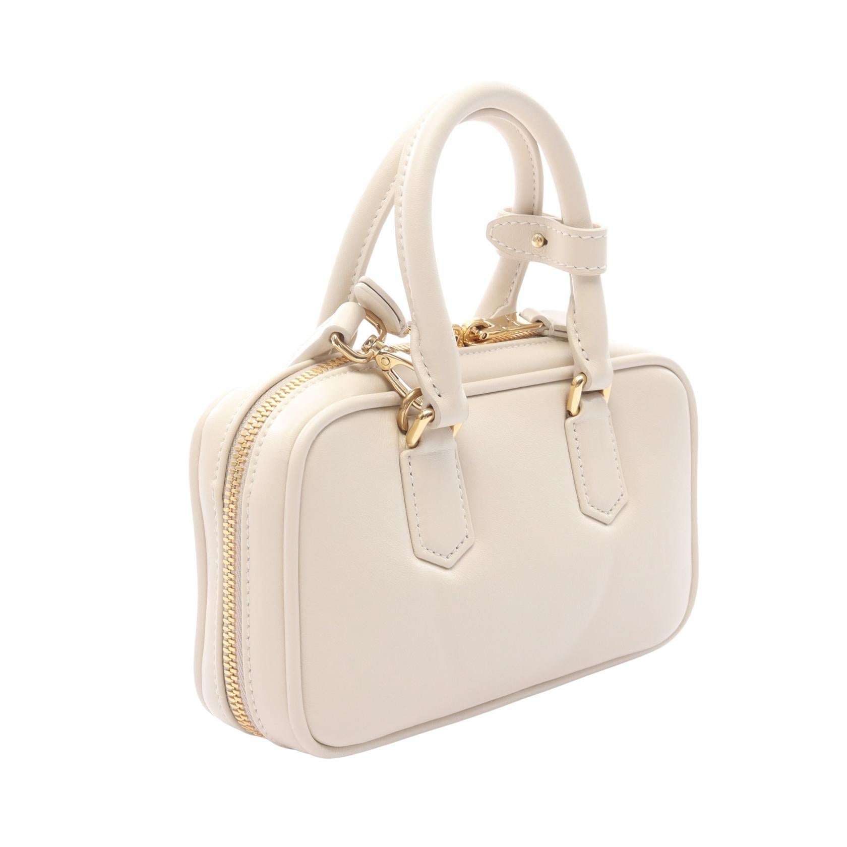 ミュウミュウ SOFTY PADDED レザー2WAYバッグ