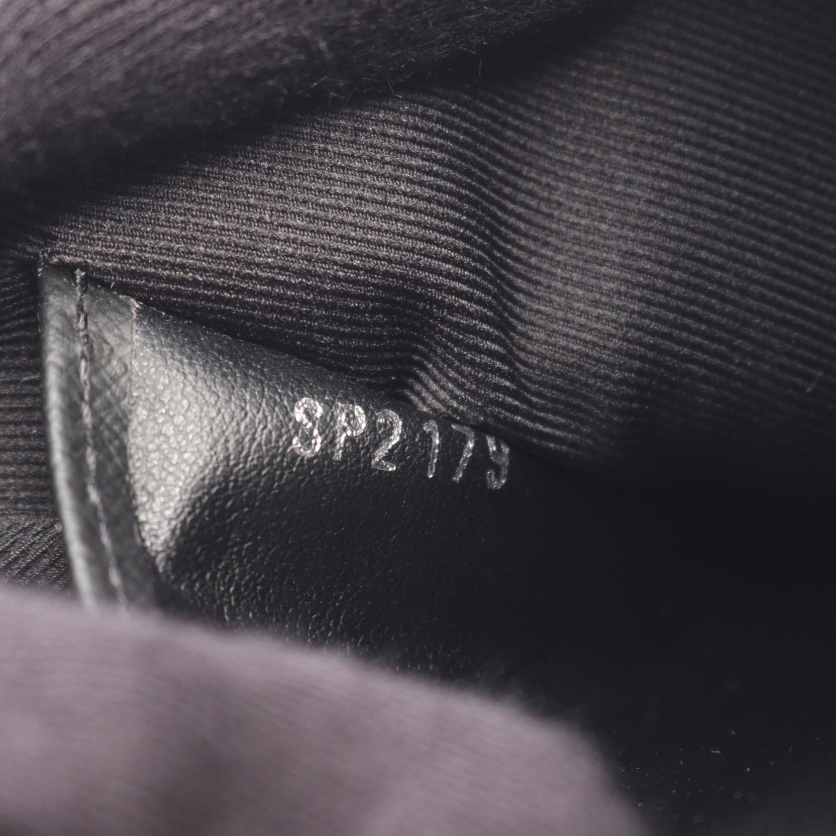 ルイ・ヴィトン ポシェット ディスカバリー PM