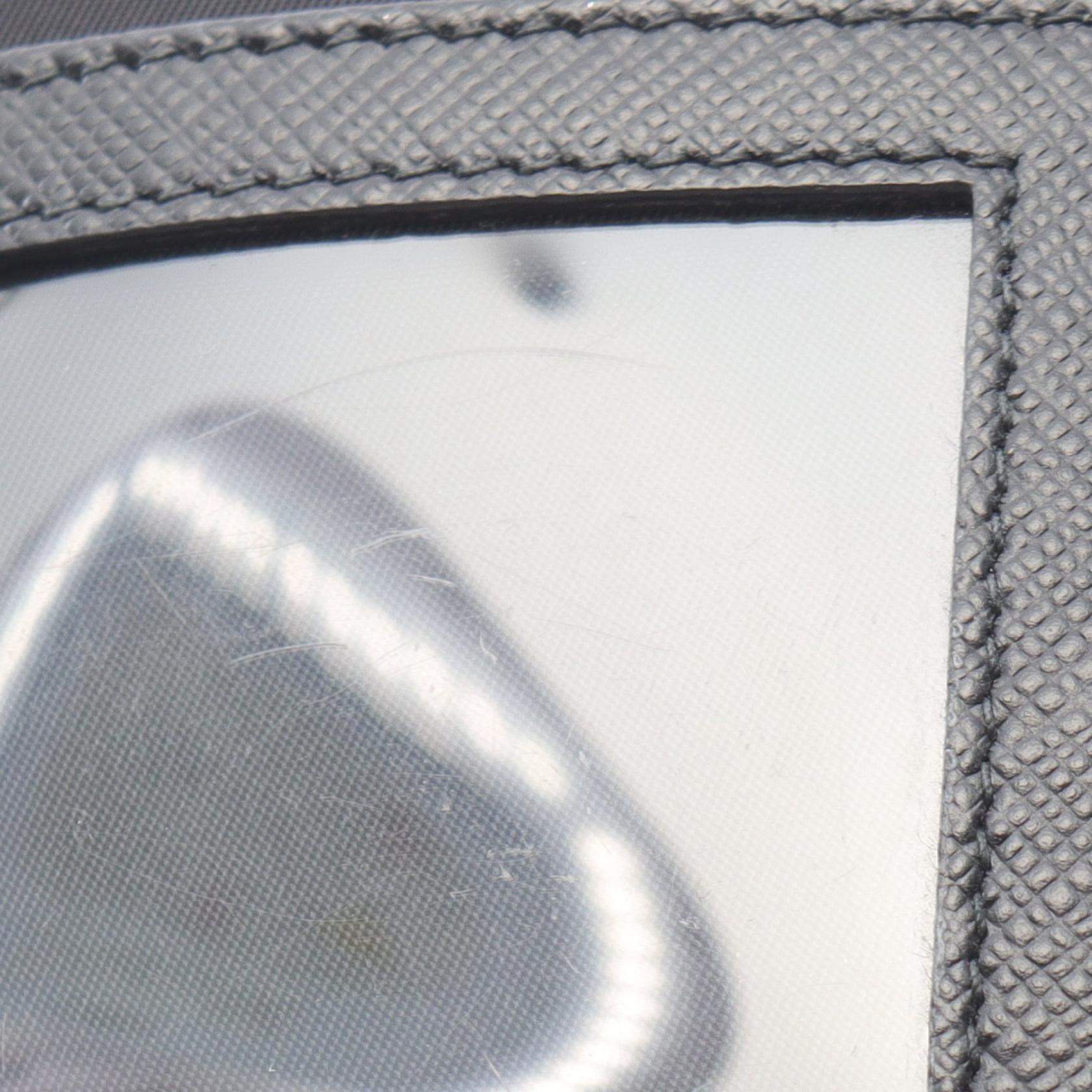 プラダ RE ナイロン テッスート+サフィアーノ ショルダーバッグ