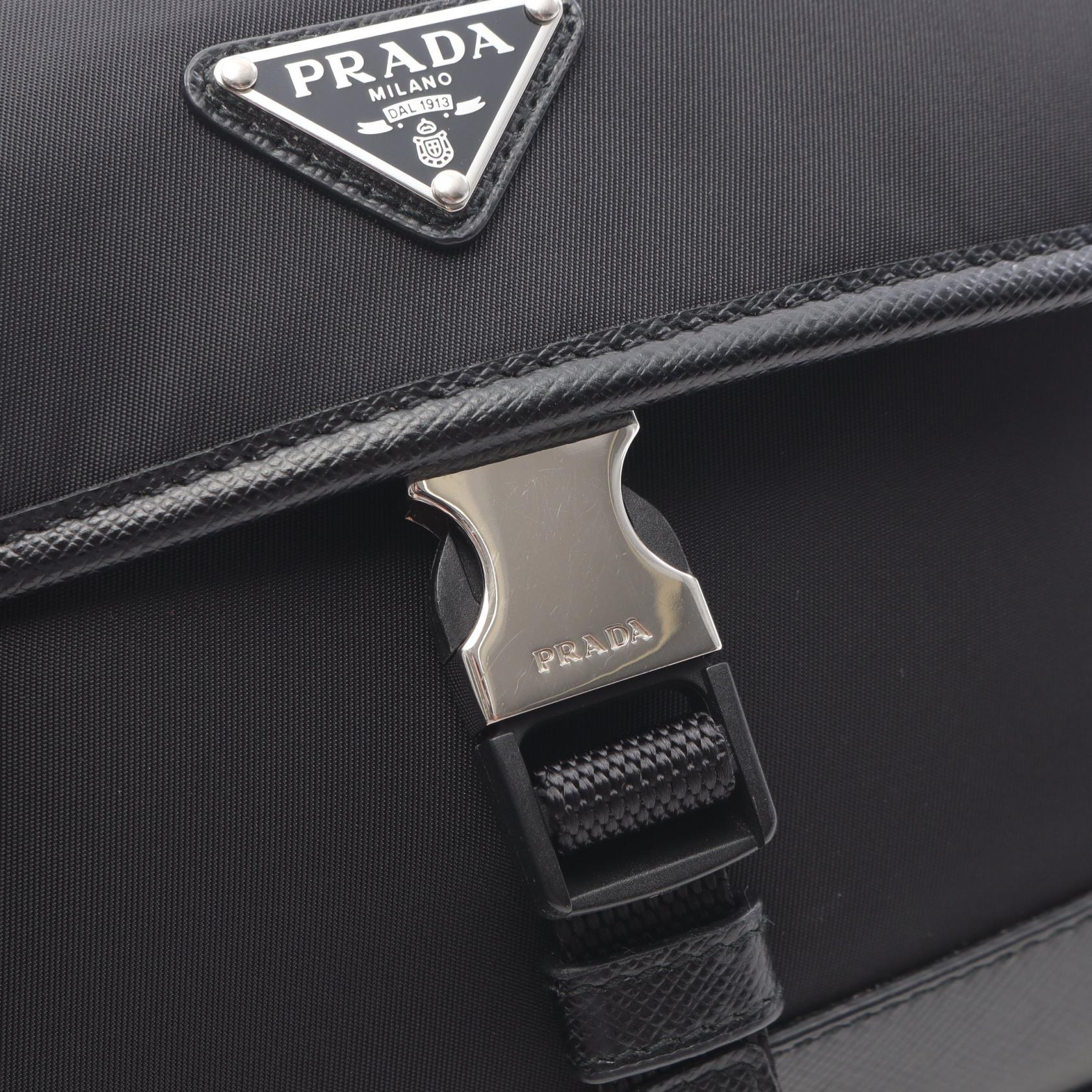 プラダ RE ナイロン テッスート+サフィアーノ ショルダーバッグ
