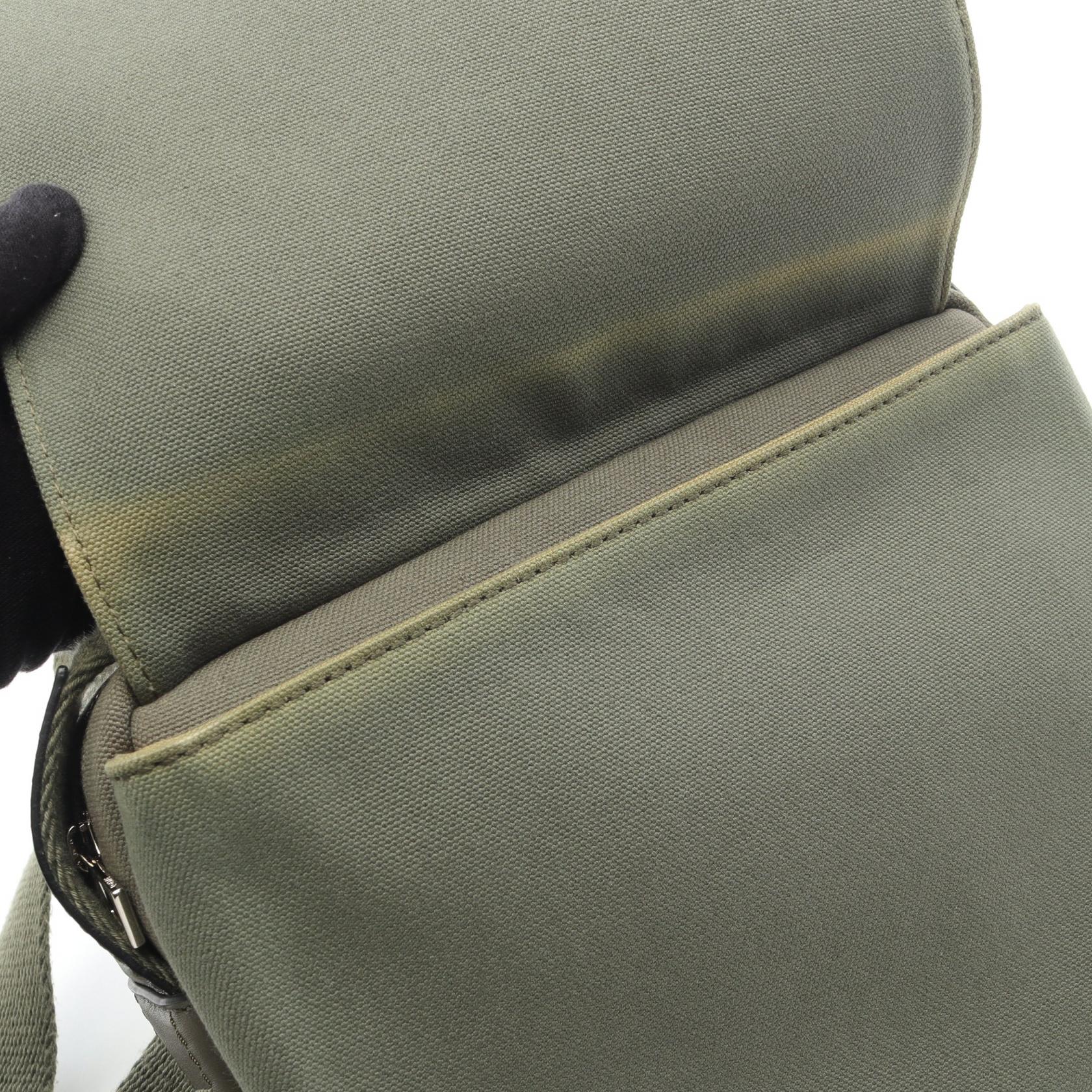 ロエベ MILITARY MESSENGER SIGNAT キャンバス レザー ショルダーバッグ