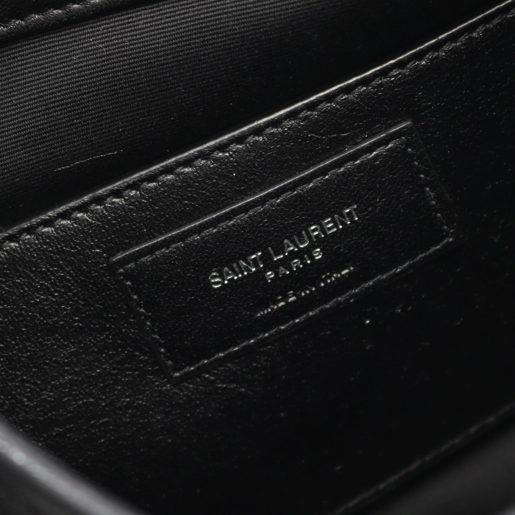 イヴサンローラン ニキ スモール レザー ショルダー バッグ