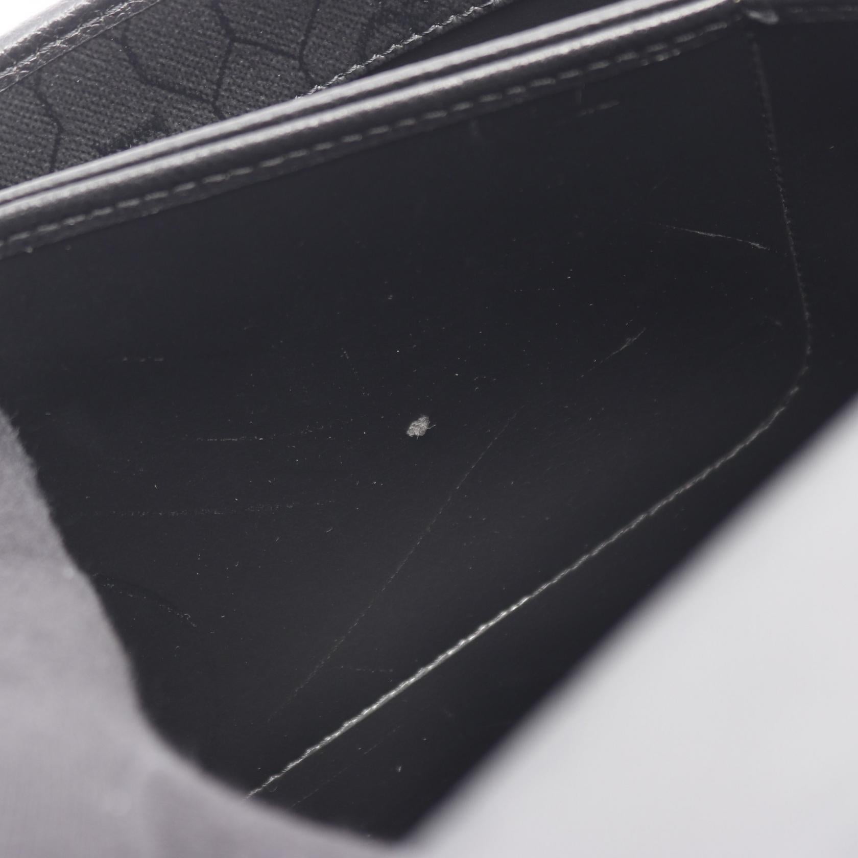 クリスチャンディオール ハニカムレザー ショルダーバッグ