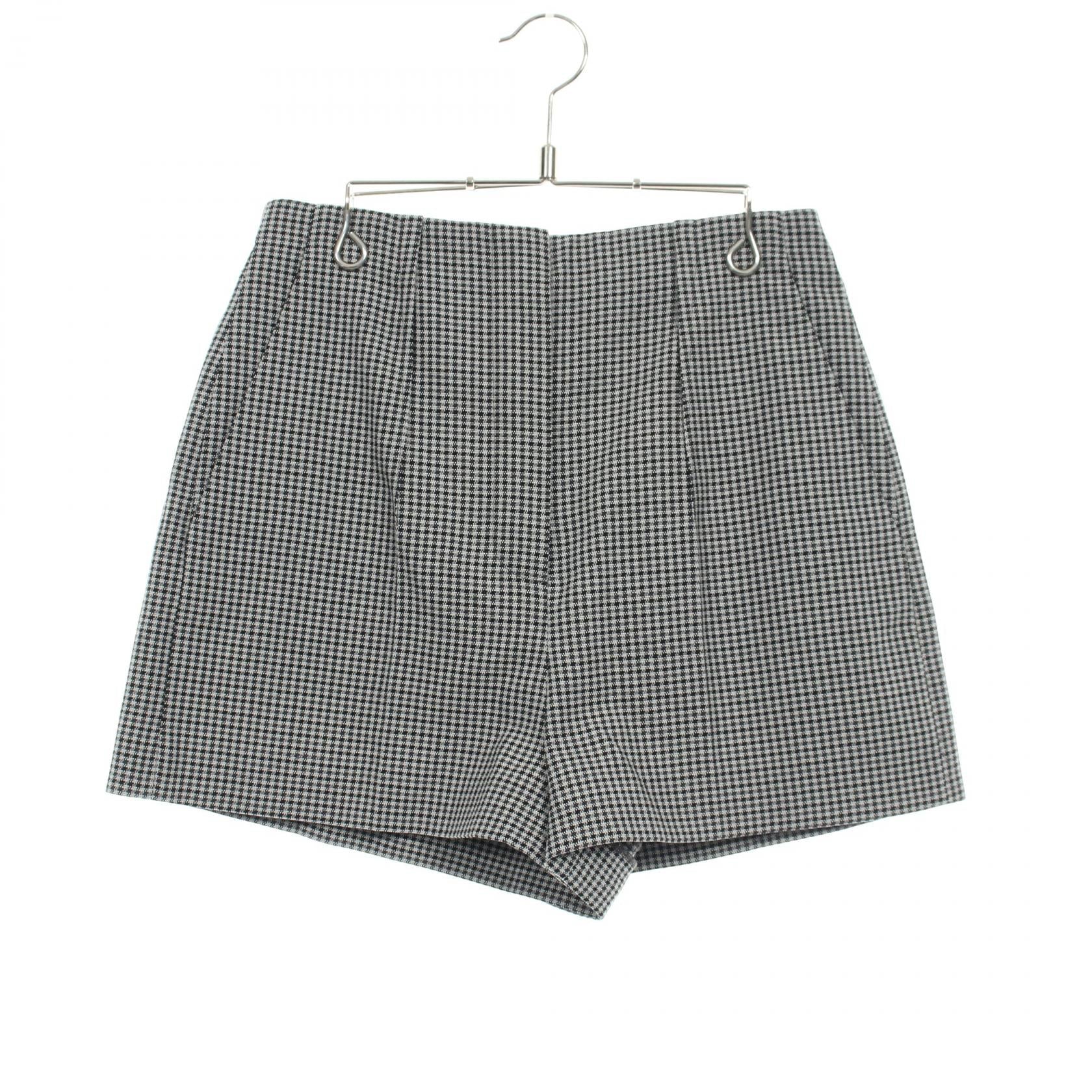 フェンディ ウールショートパンツ