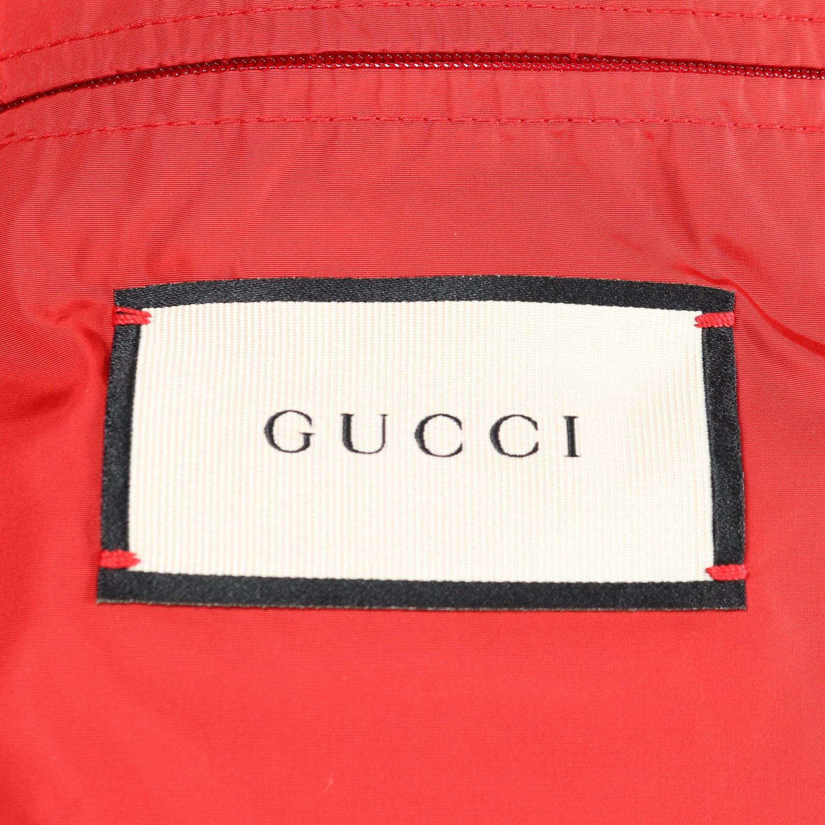 グッチ GUCCI WORLDWIDE ダウンジャケット