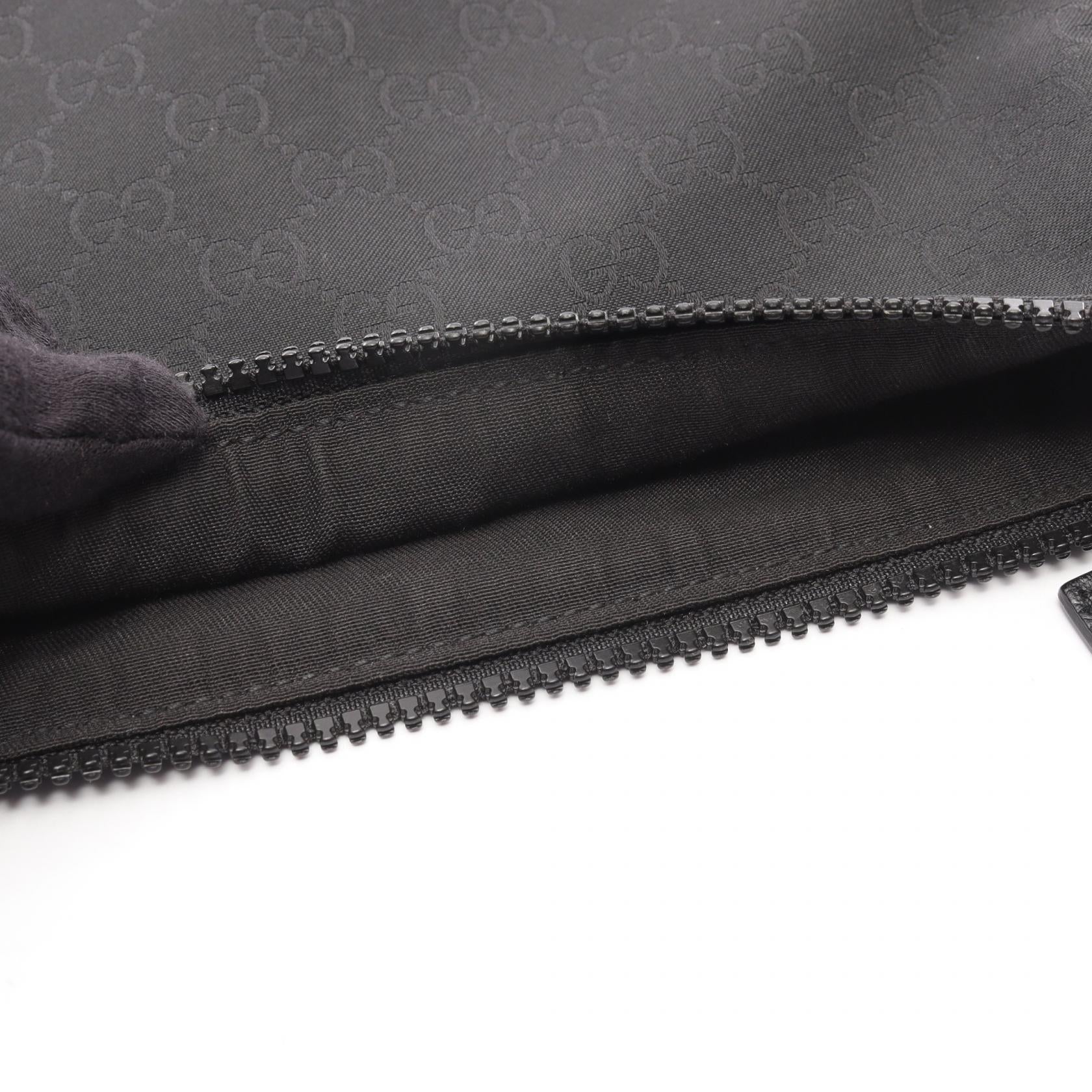 グッチ GGナイロンレザーショルダーバッグ