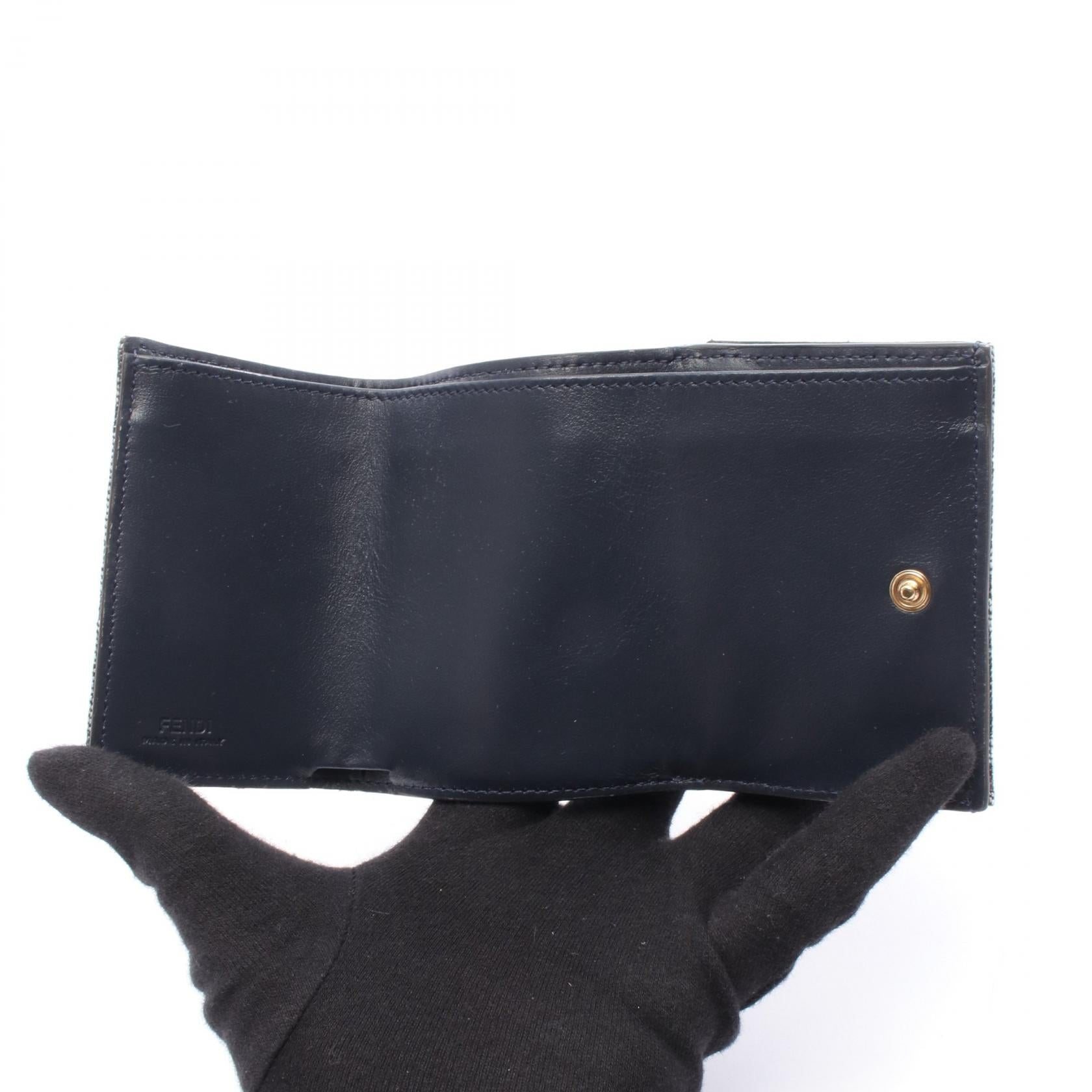 フェンディ バゲット FFジャカード デニム三つ折り財布