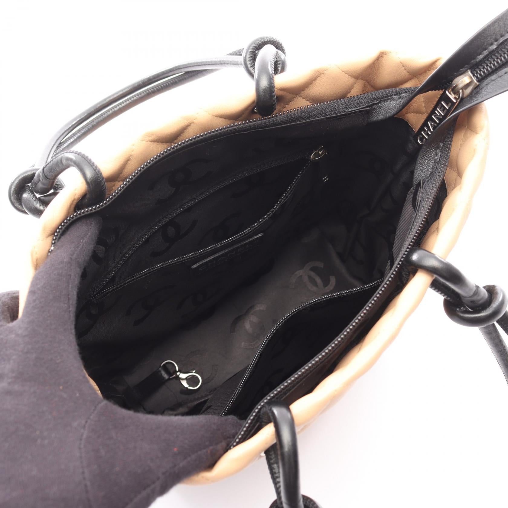 シャネル カンボンライン レザートートバッグ