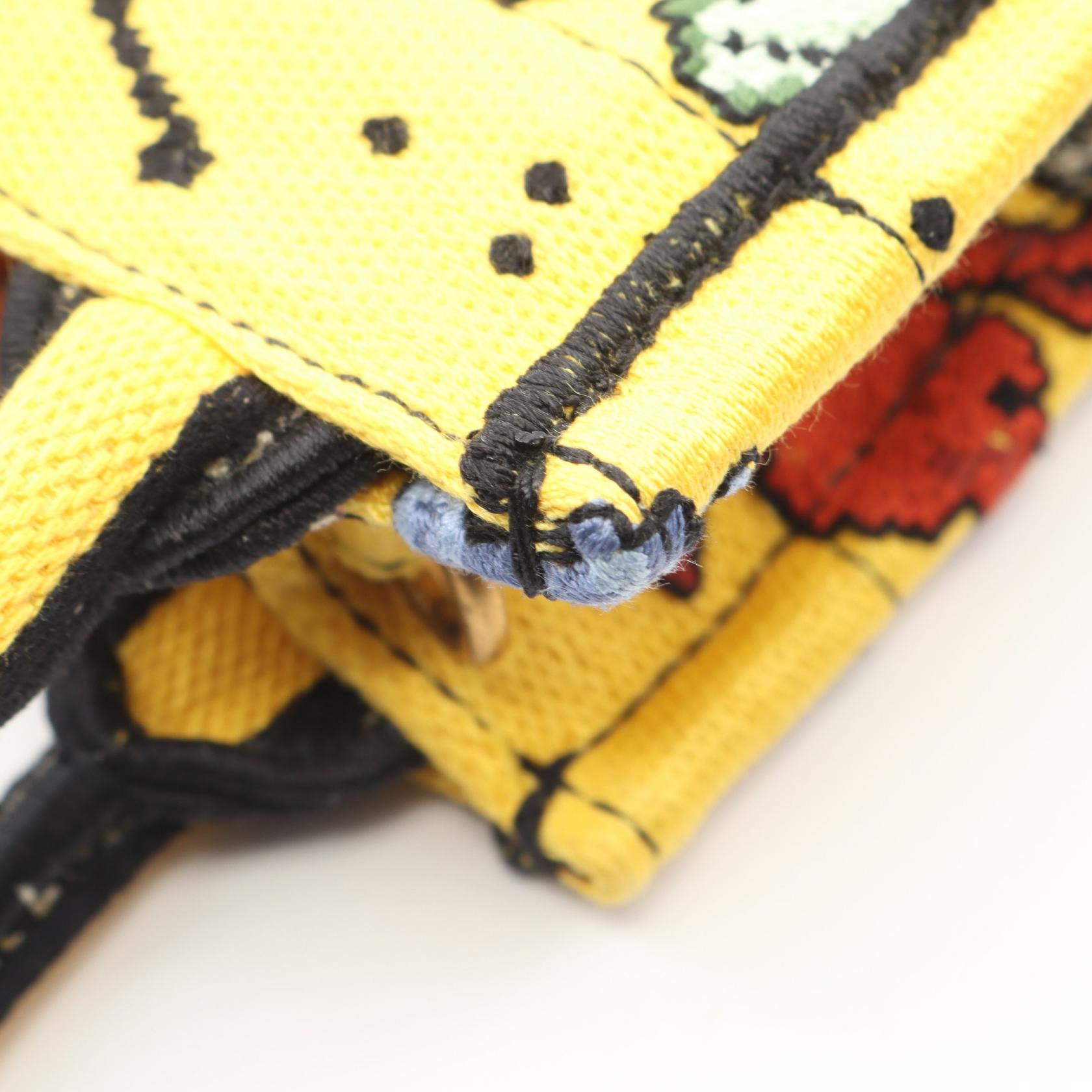 ディオール BOOK TOTE バーティカルミニフォンバッグ