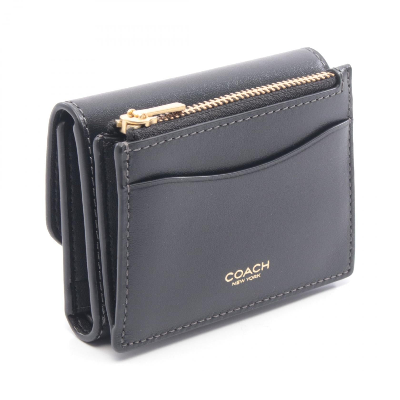 コーチ ESSENTIAL CARD HOLDER WALLET レザー三つ折り財布