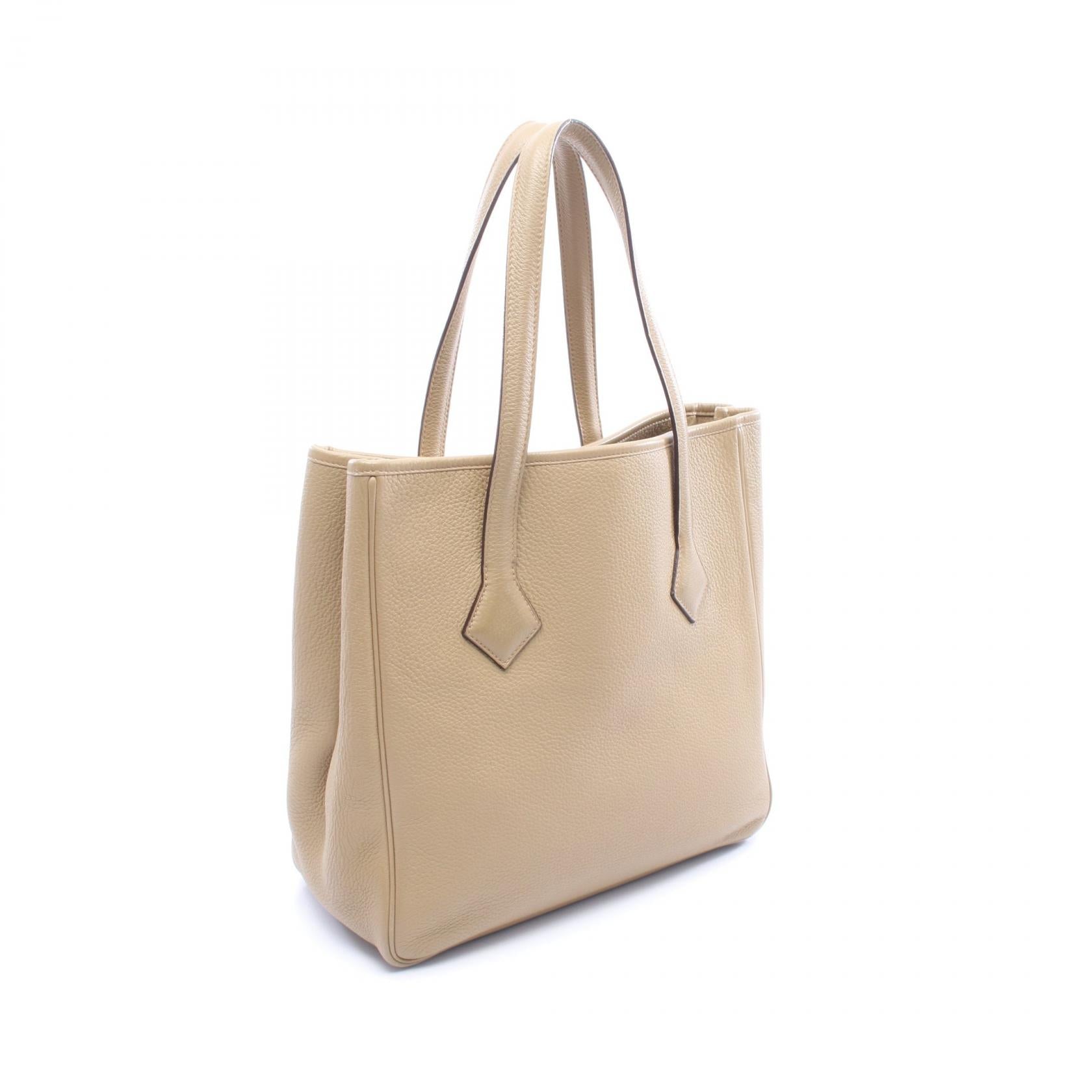エルメス ヴィクトリアカバス32 トリヨンクレマンス トートバッグ