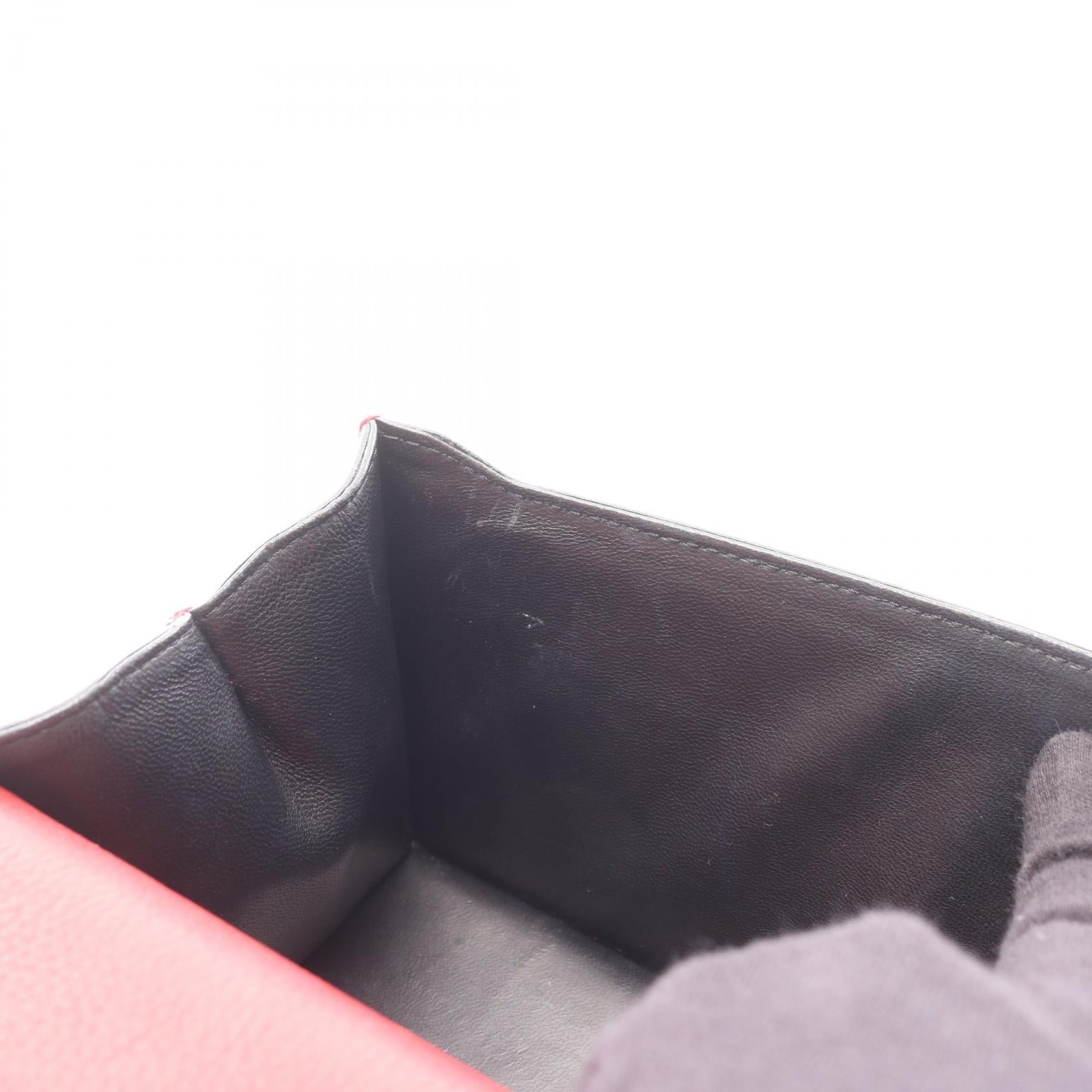 ロエベ バルセロナ レザー ショルダーバッグ