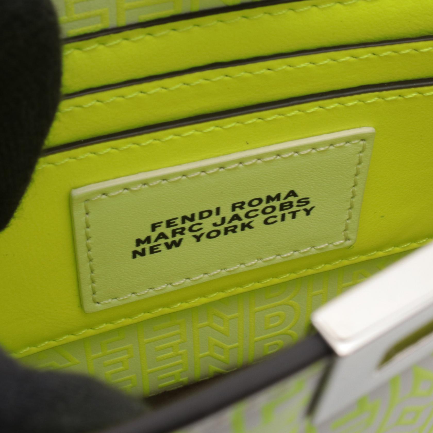 フェンディ FENDI × MARC JACOBS ピーカブー ISeeU XCross レザーハンドバッグ