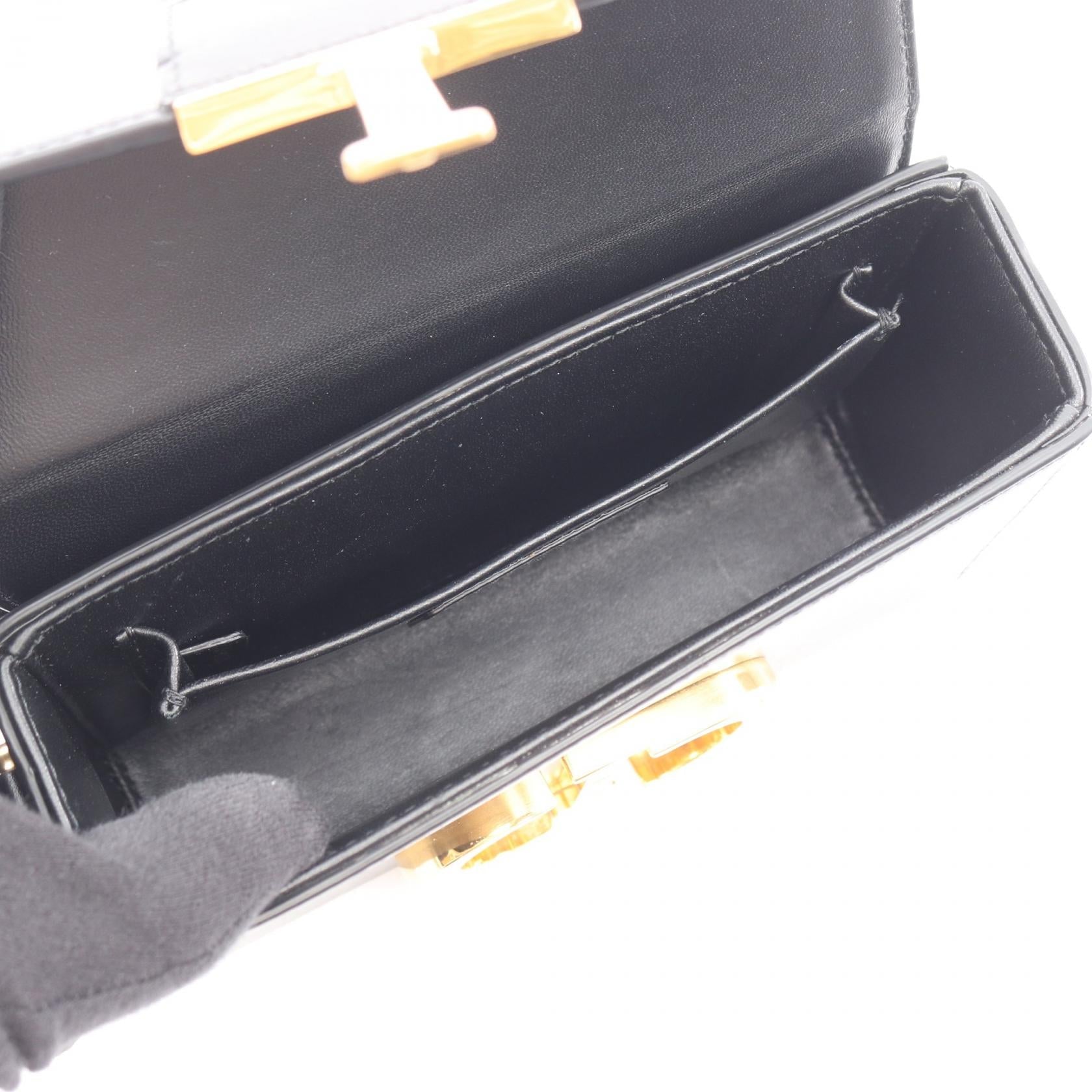 ディオール 30 MONTAIGNE レザーショルダーバッグ