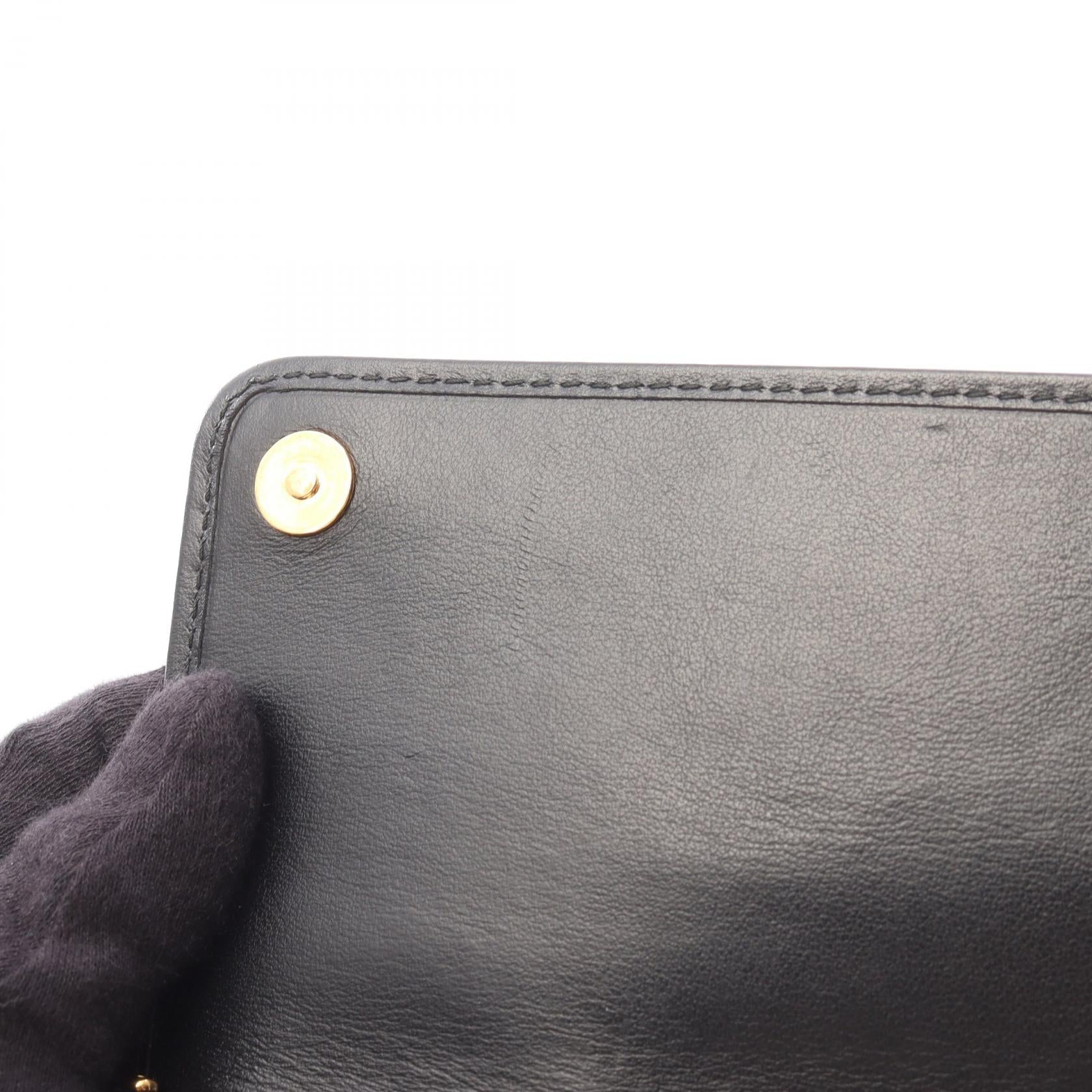 プラダ VELLUTO RICAMO 二つ折り長財布
