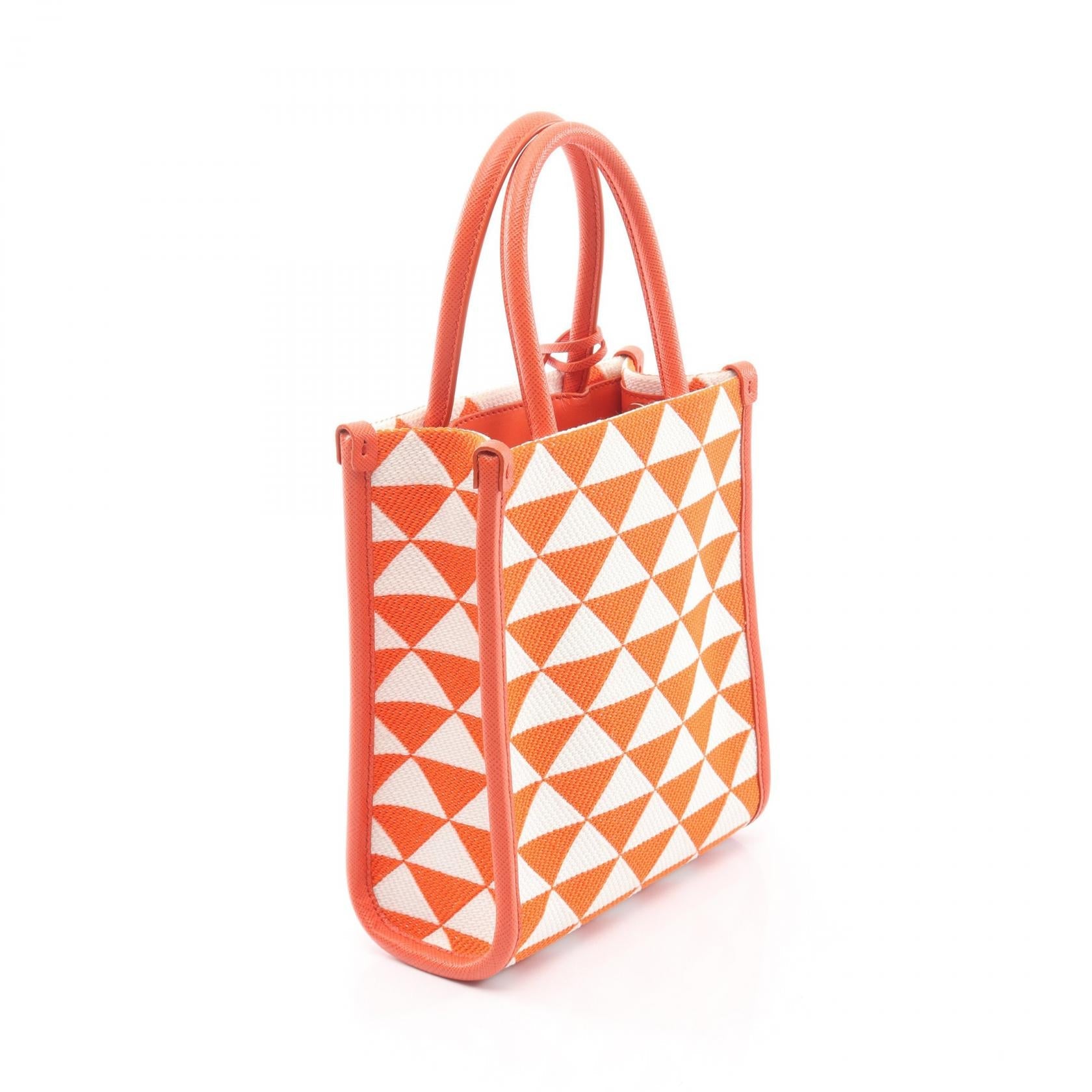 プラダ TRIANGOLO JACQUARD サフィアーノレザー 2WAYハンドバッグ