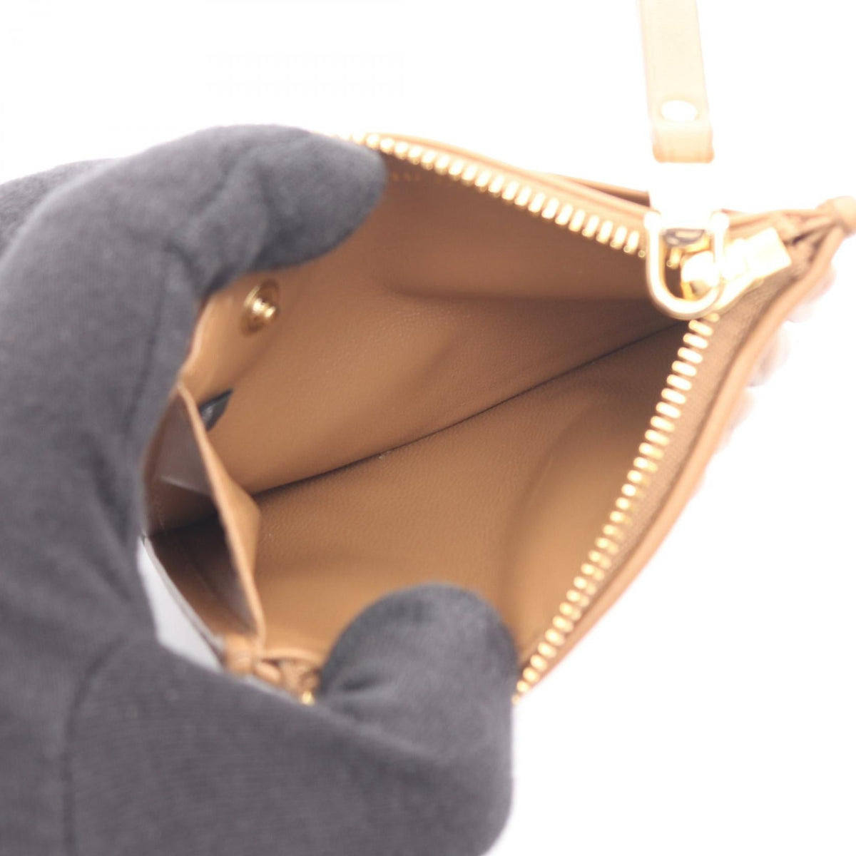 ミュウミュウ MATELASSE MIU レザーカードケース