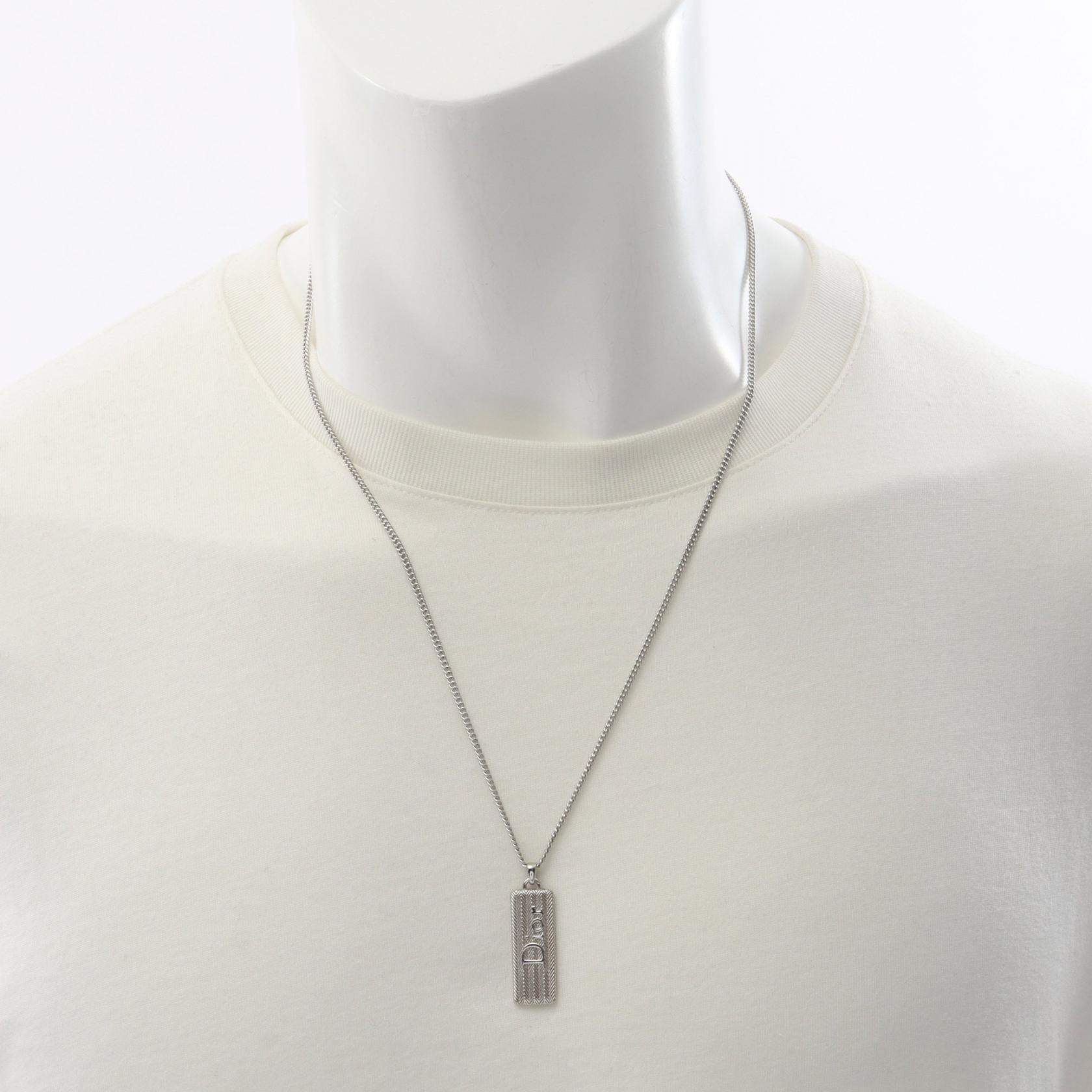 ディオール Guilloche Plate Pendant Necklace ステンレススチール ネックレス