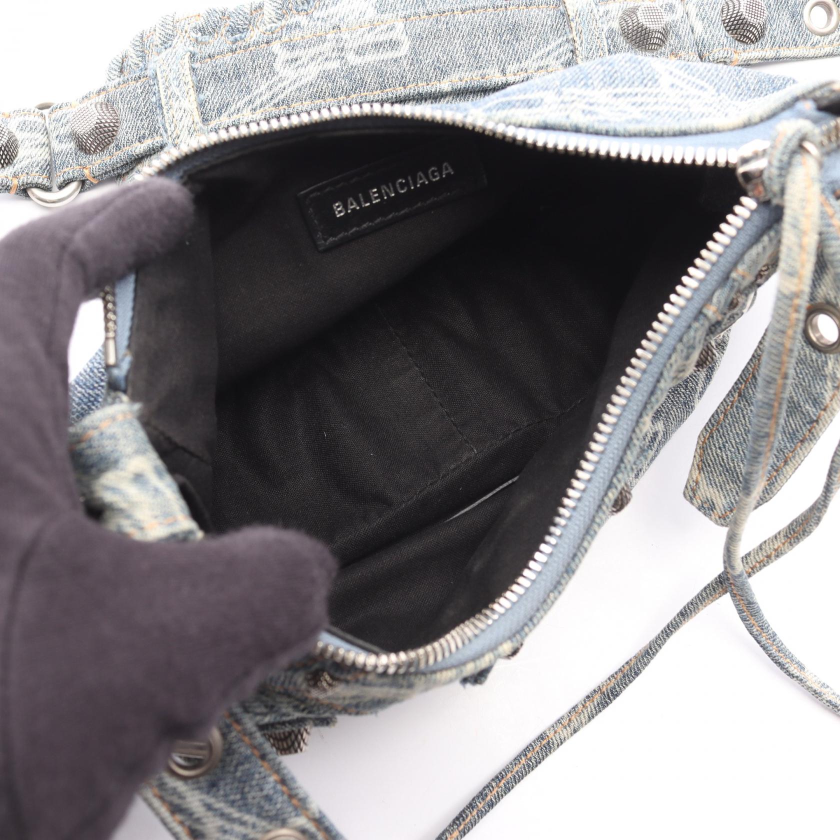 バレンシアガ LE CAGOLE XS デニムショルダーバッグ