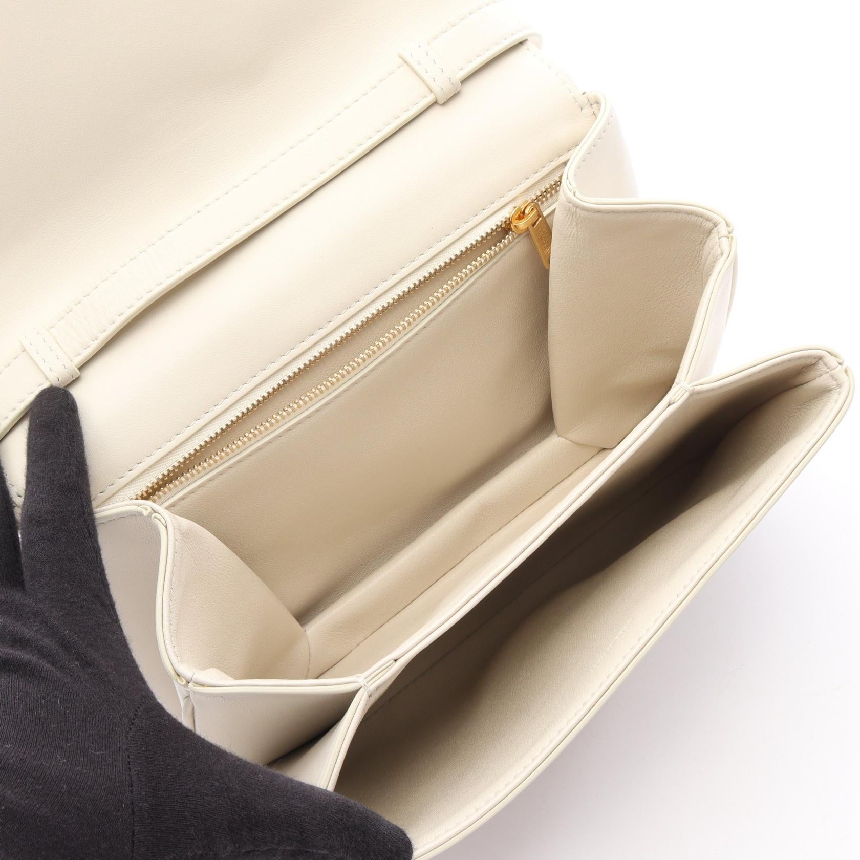 セリーヌ Medium Tabou レザーショルダーバッグ