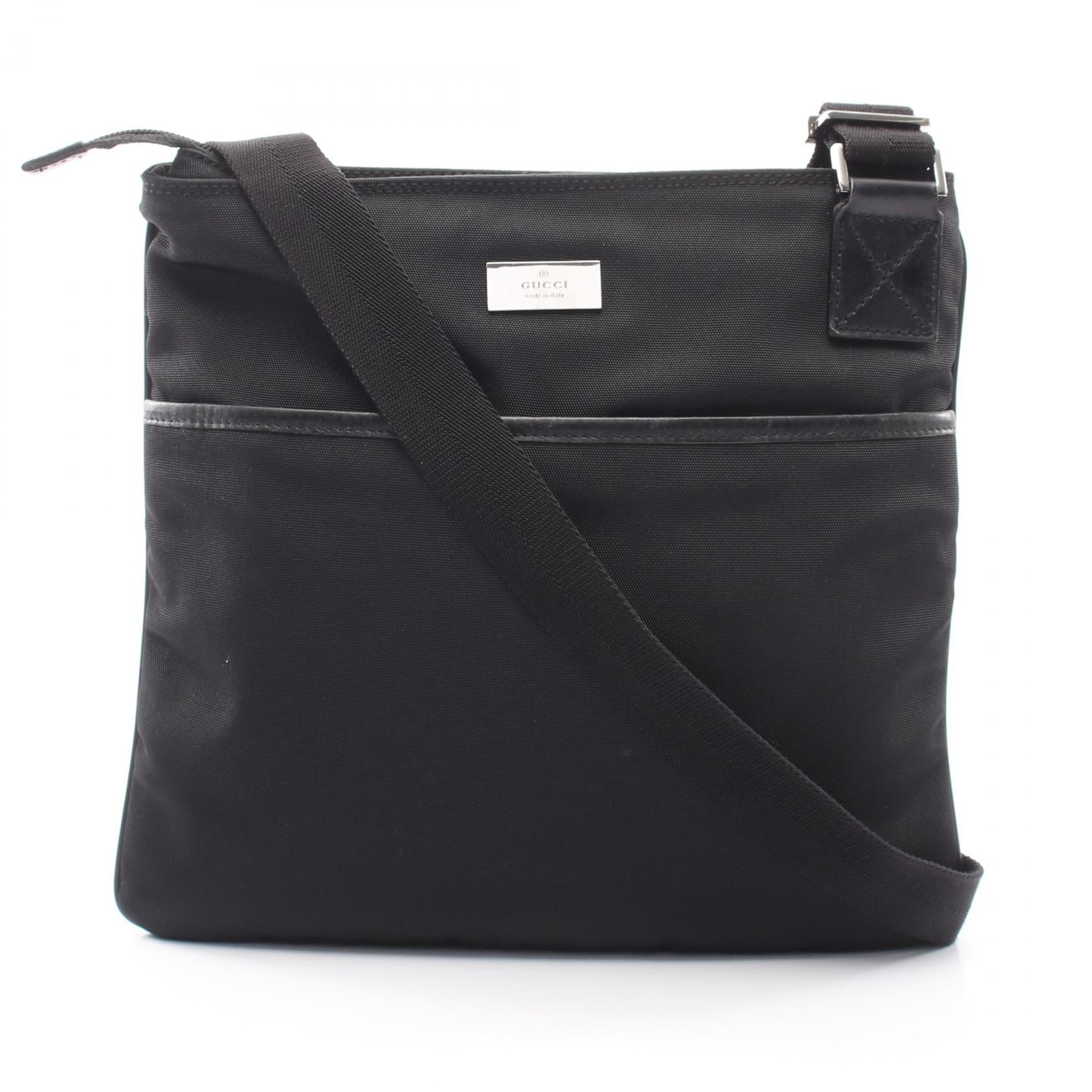 グッチ レザーナイロンキャンバス ショルダーバッグ