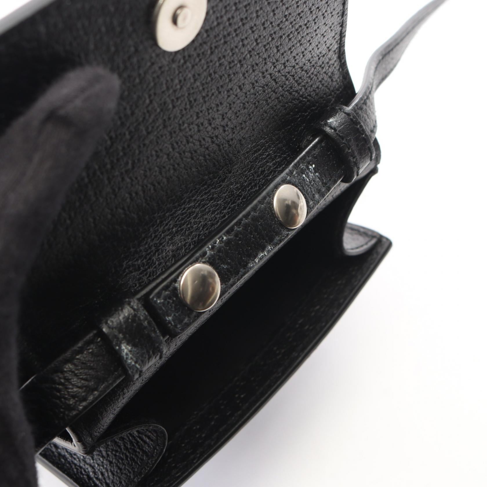 グッチ オフザグリッド ナイロンレザーショルダーバッグ
