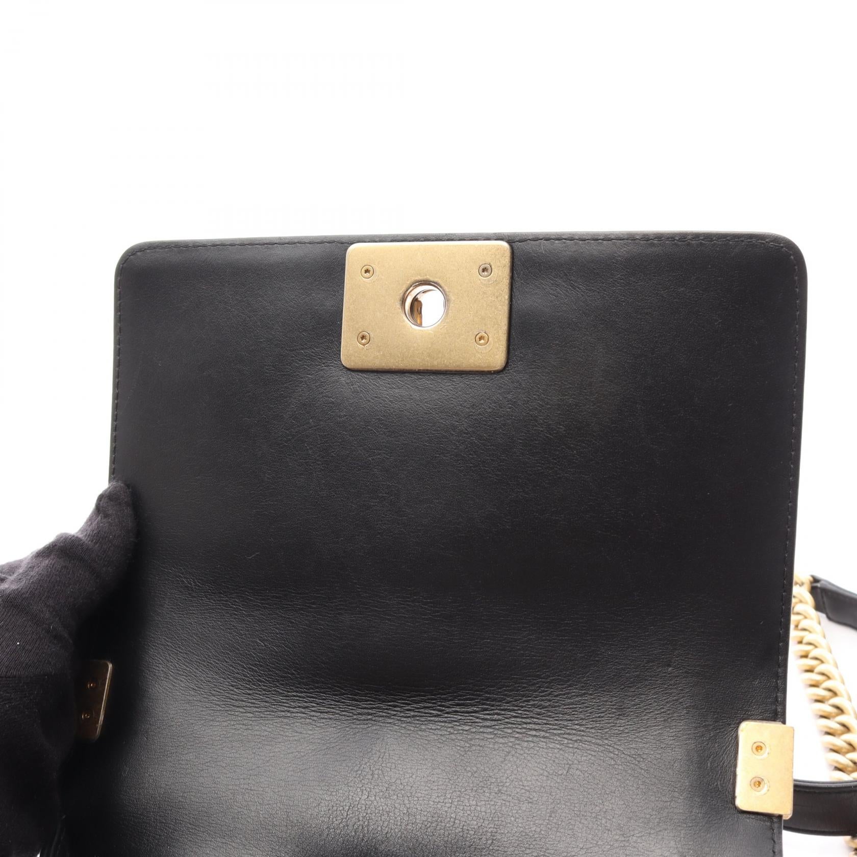 シャネル ボーイシャネル ラムスキン ショルダーバッグ