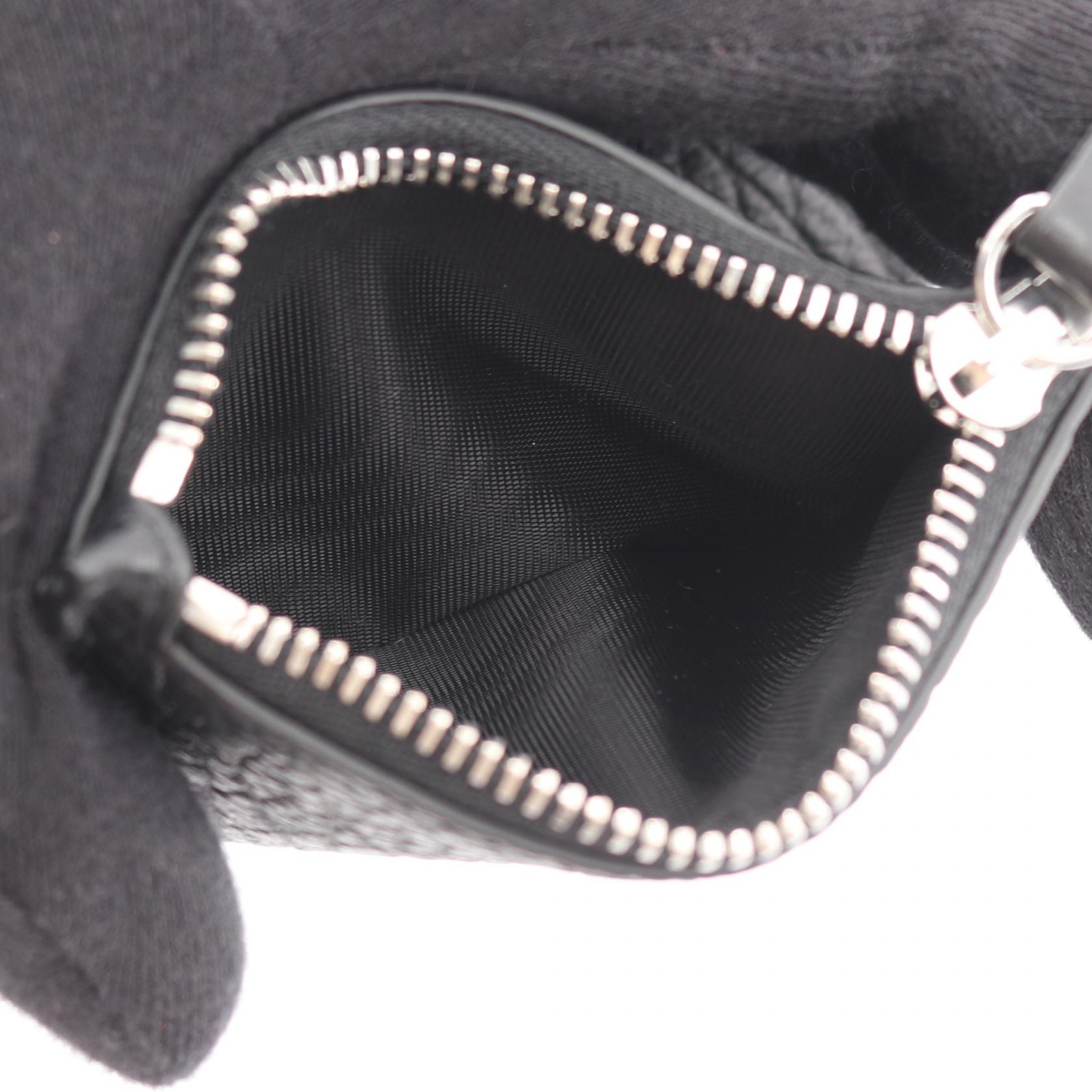 メゾンマルジェラ レザー二つ折り財布
