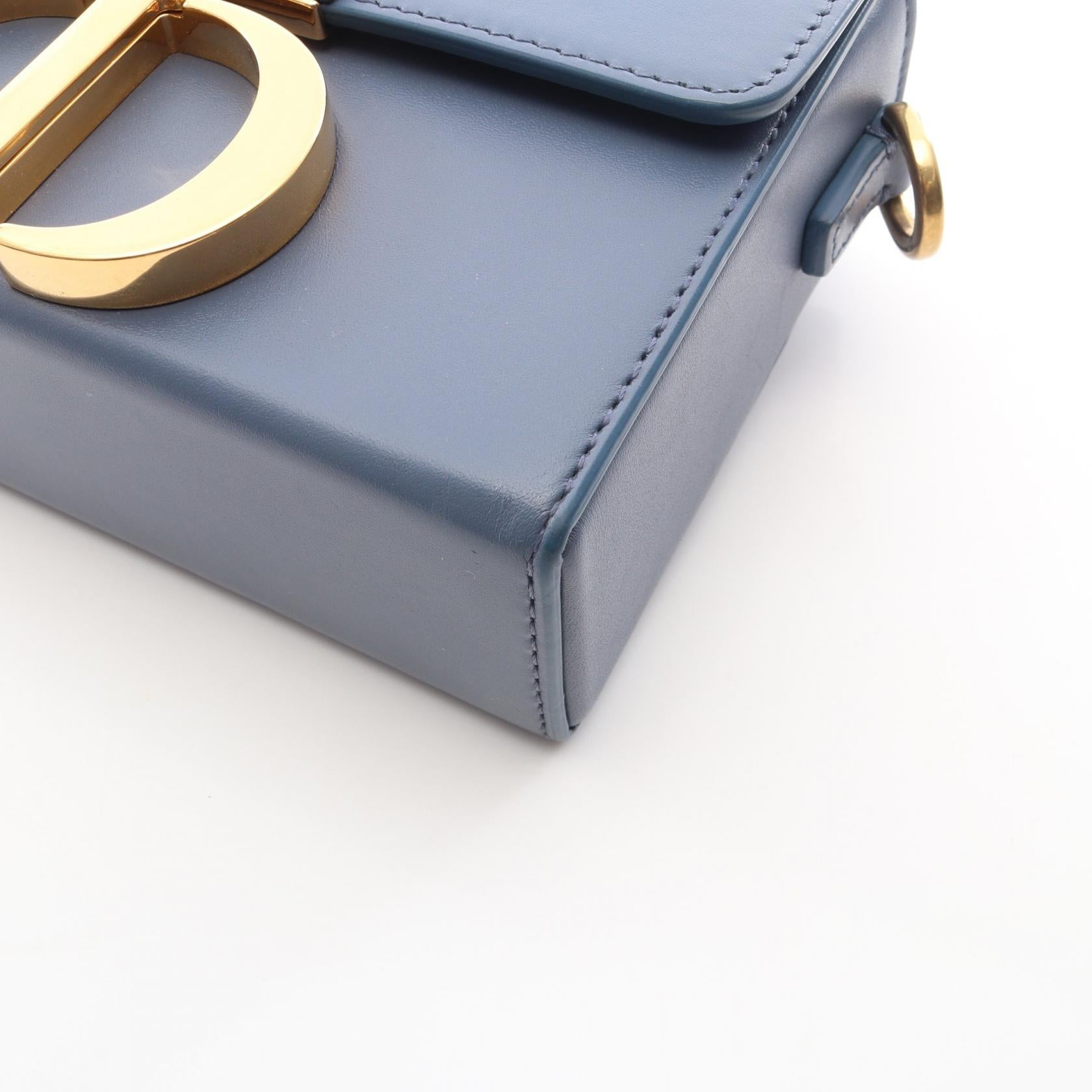 ディオール 30 MONTAIGNE レザーショルダーバッグ