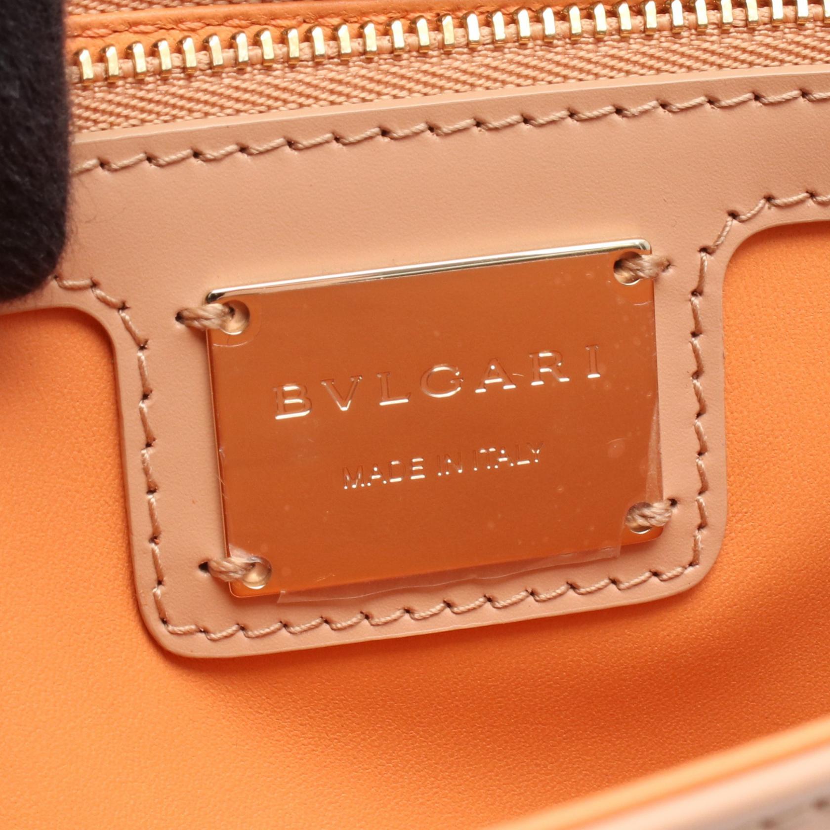 ブルガリ セルペンティ フォーエバー レザー ショルダーバッグ