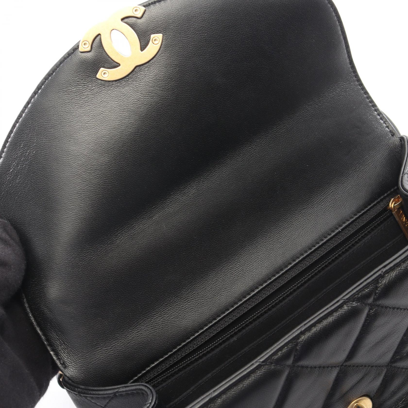 シャネル マトラッセ ラムスキン ショルダーバッグ