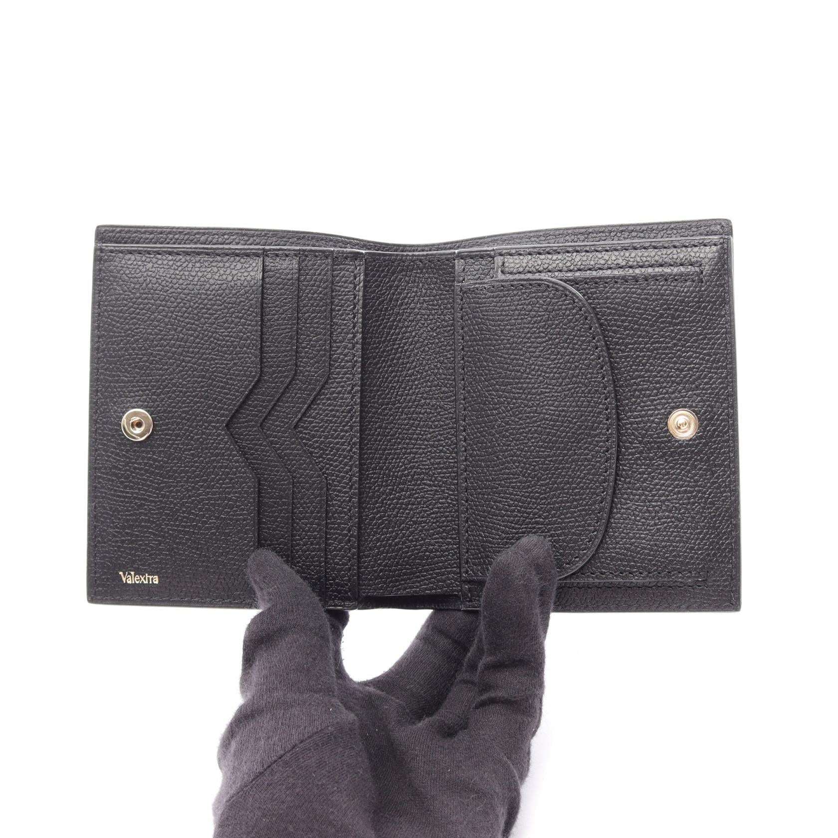 ヴァレクストラ レザー二つ折り財布