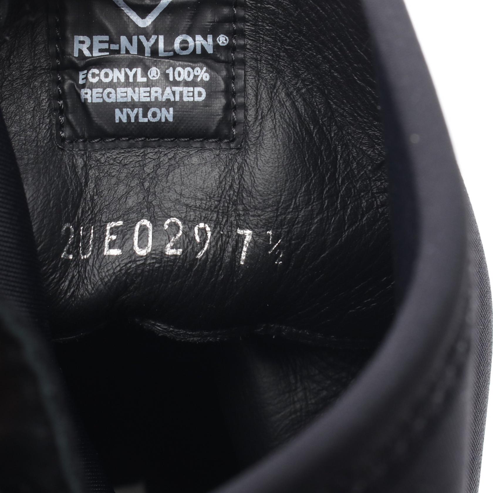 プラダ Re-Nylonモノリス ナイロン ラバーブーツ