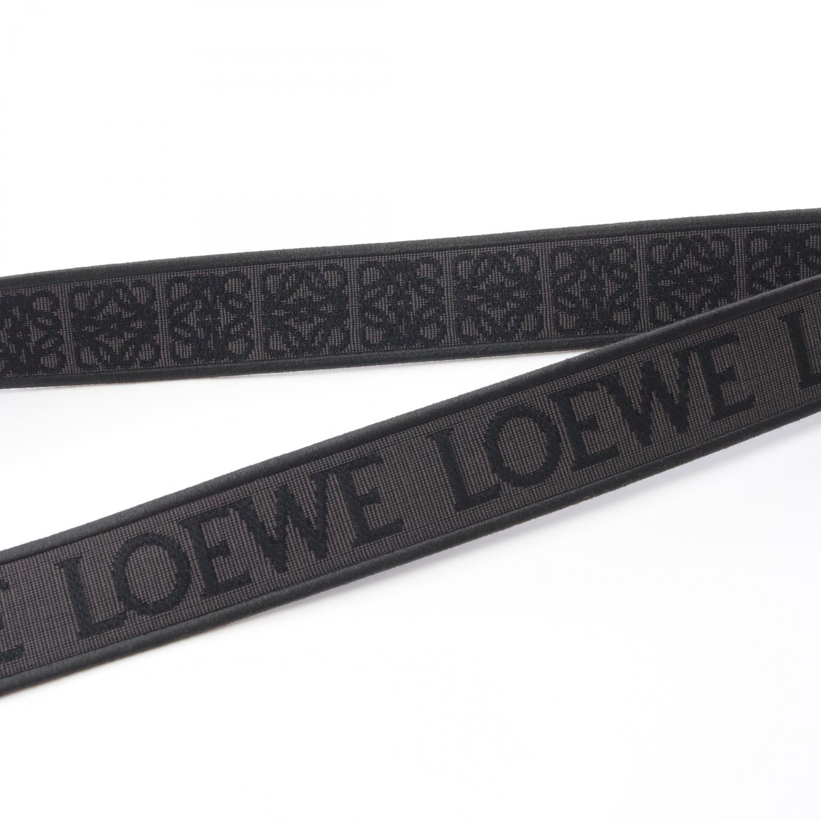 ロエベ CUBI レザーショルダーバッグ