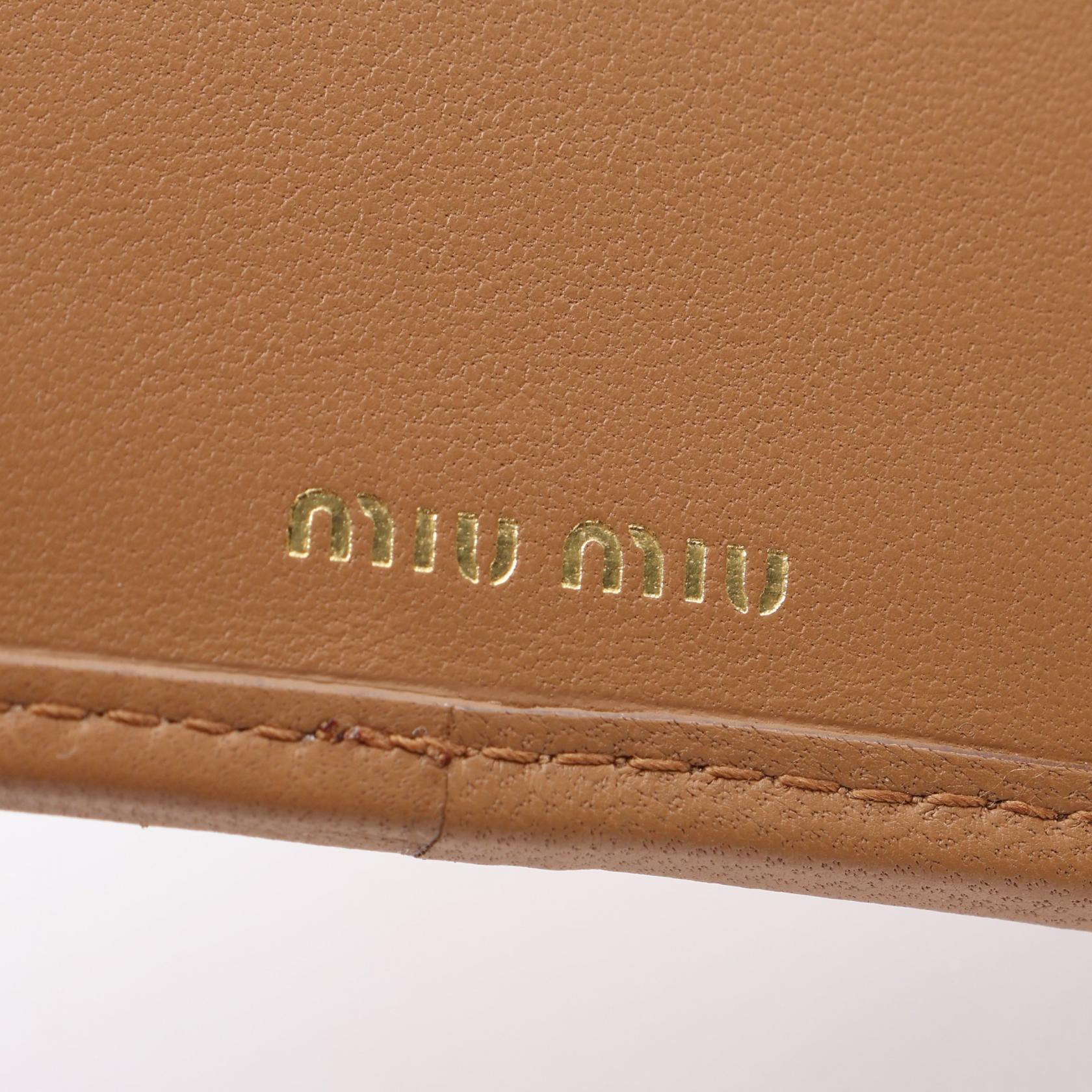 ミュウミュウ MATELASSE MIU レザー三つ折り財布