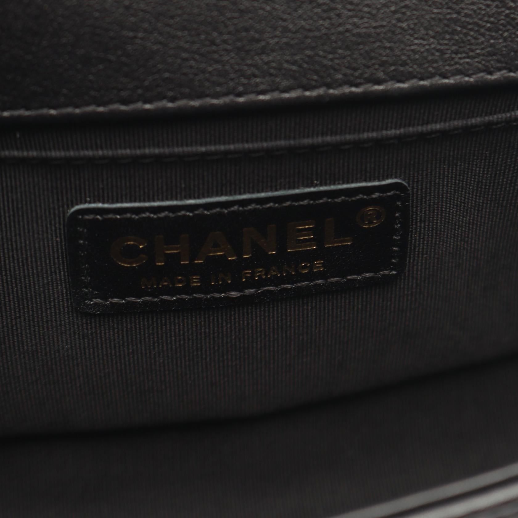 シャネル ボーイシャネル ラムスキン ショルダーバッグ