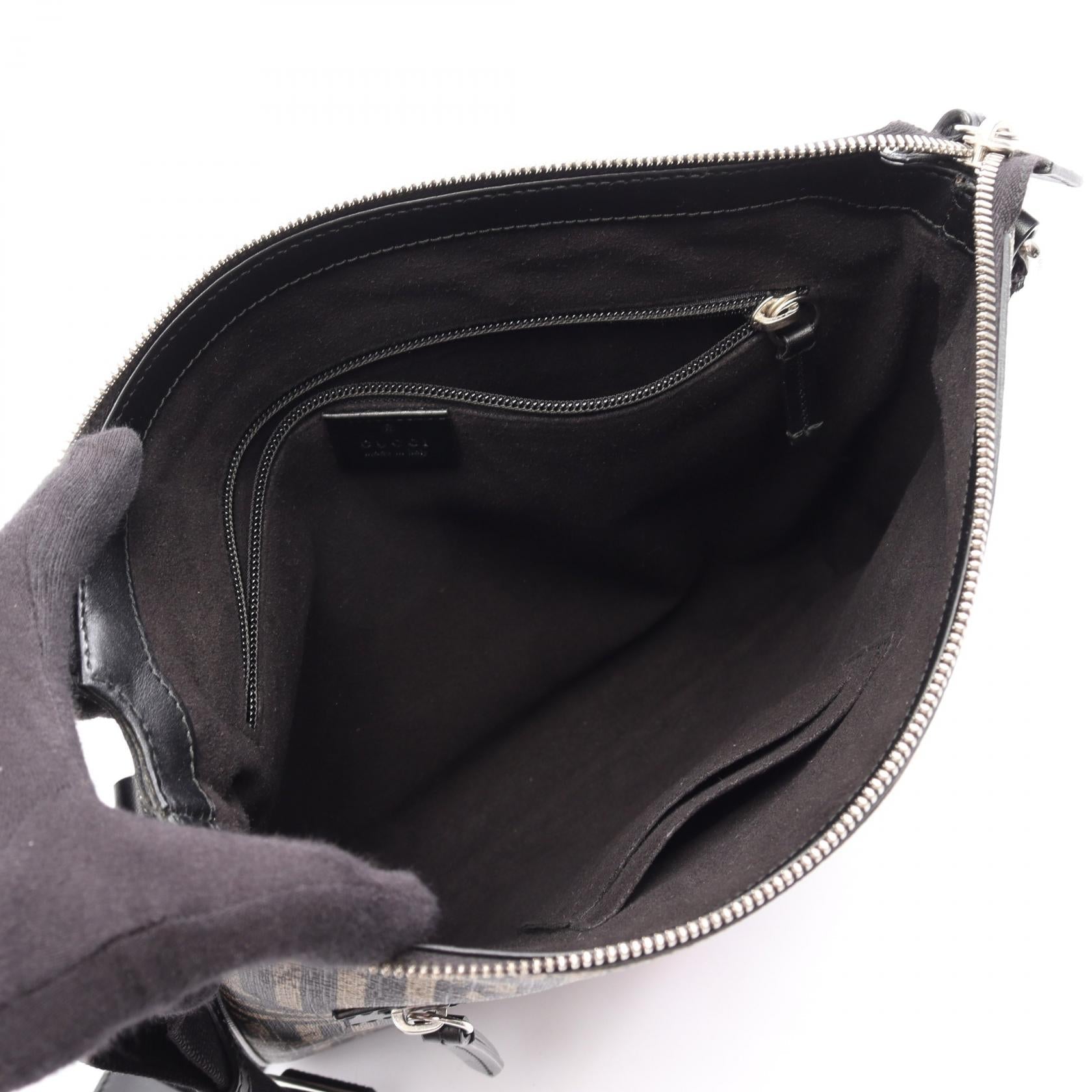 グッチ GGカレイド ビー コーテッドキャンバス ショルダーバッグ