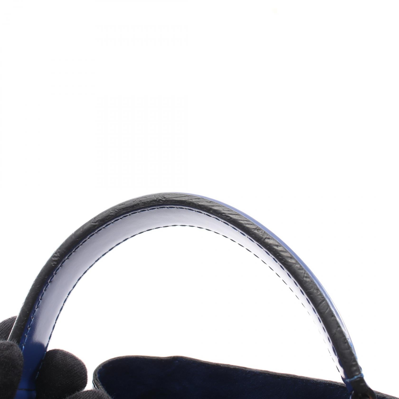 ルイヴィトン ネオノエBB エピ ハンドバッグ
