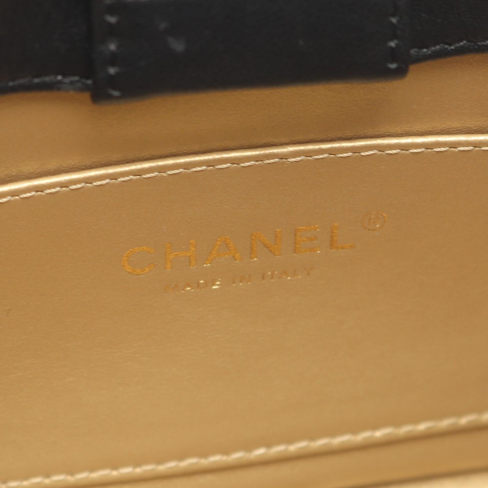 シャネル マトラッセ ラムスキン ショルダーバッグ