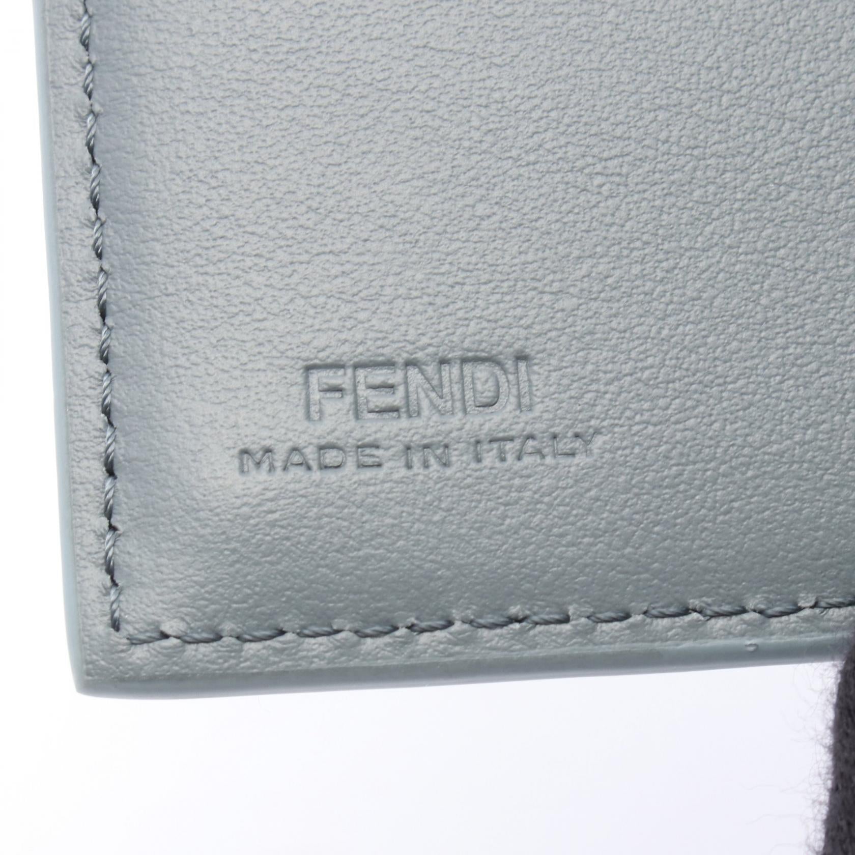 フェンディ FFダイヤモンド レザー三つ折り財布