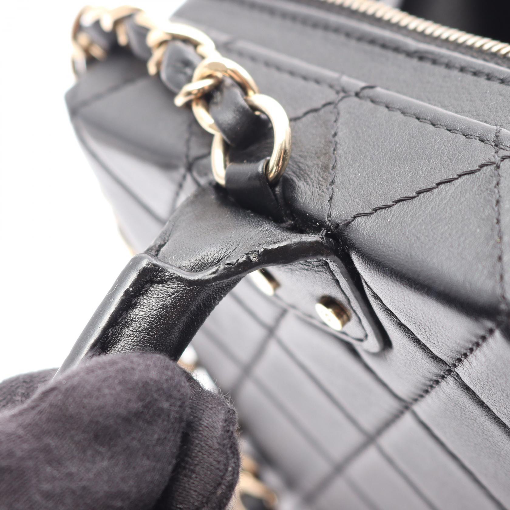 シャネル バニティケース マトラッセ 2way レザーショルダーバッグ